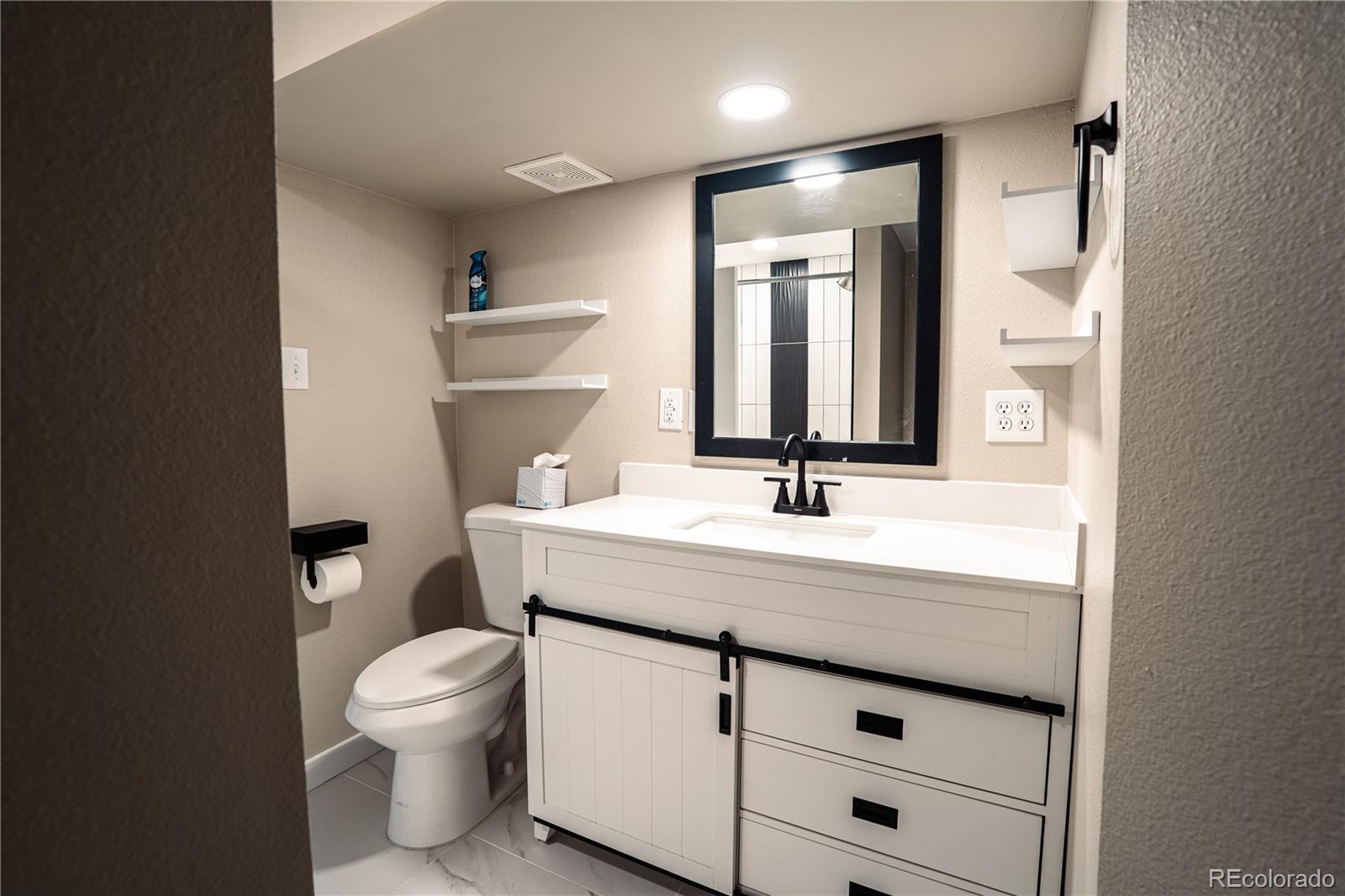 MLS Image #29 for 4854 s parfet street,littleton, Colorado