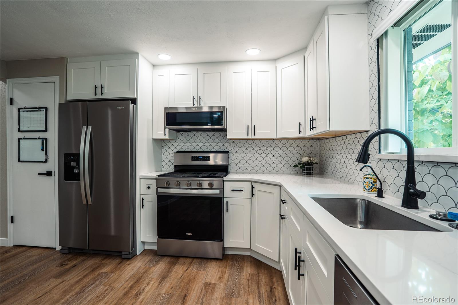 MLS Image #5 for 4854 s parfet street,littleton, Colorado