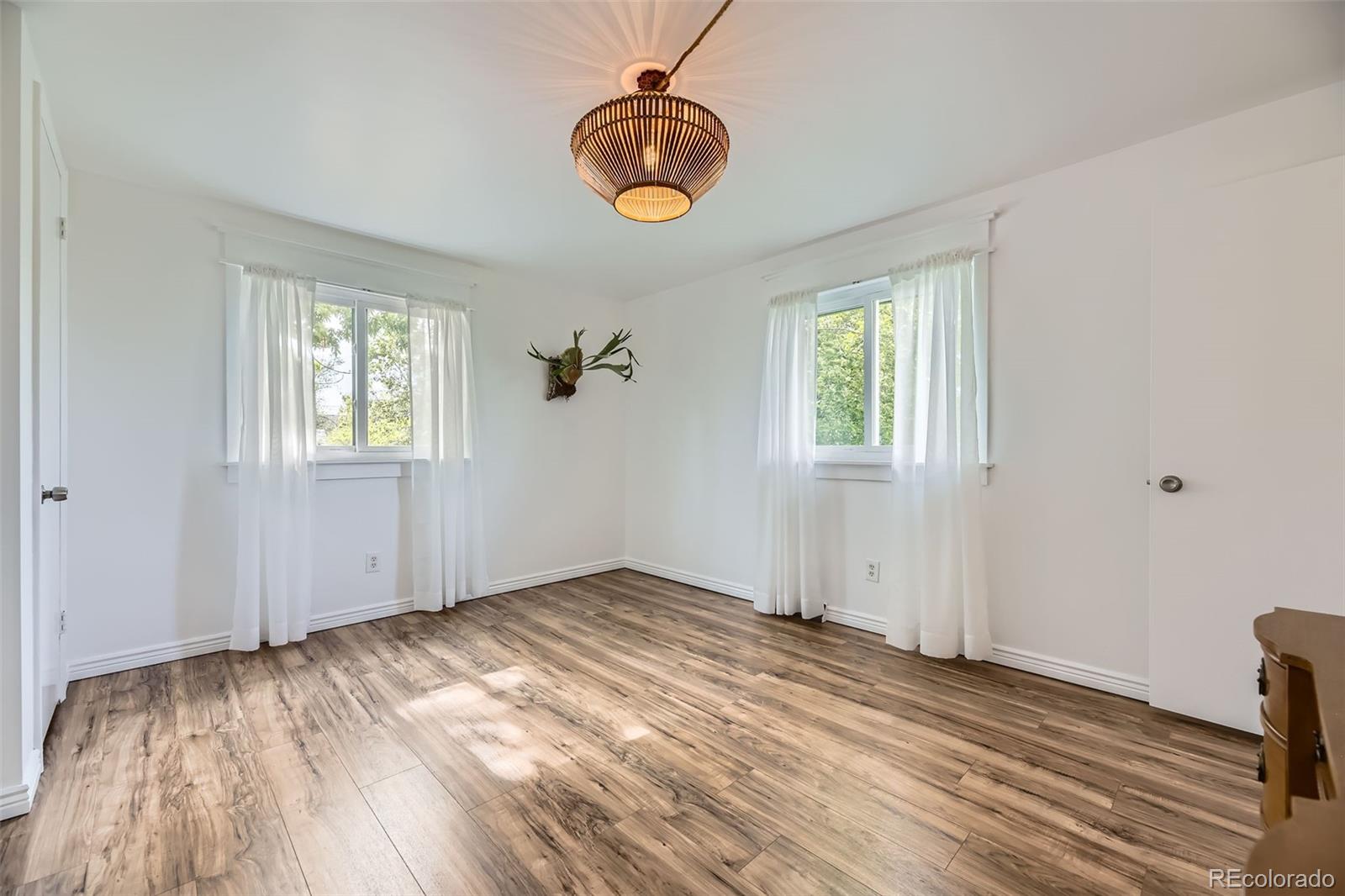 MLS Image #22 for 947 s yates street,denver, Colorado