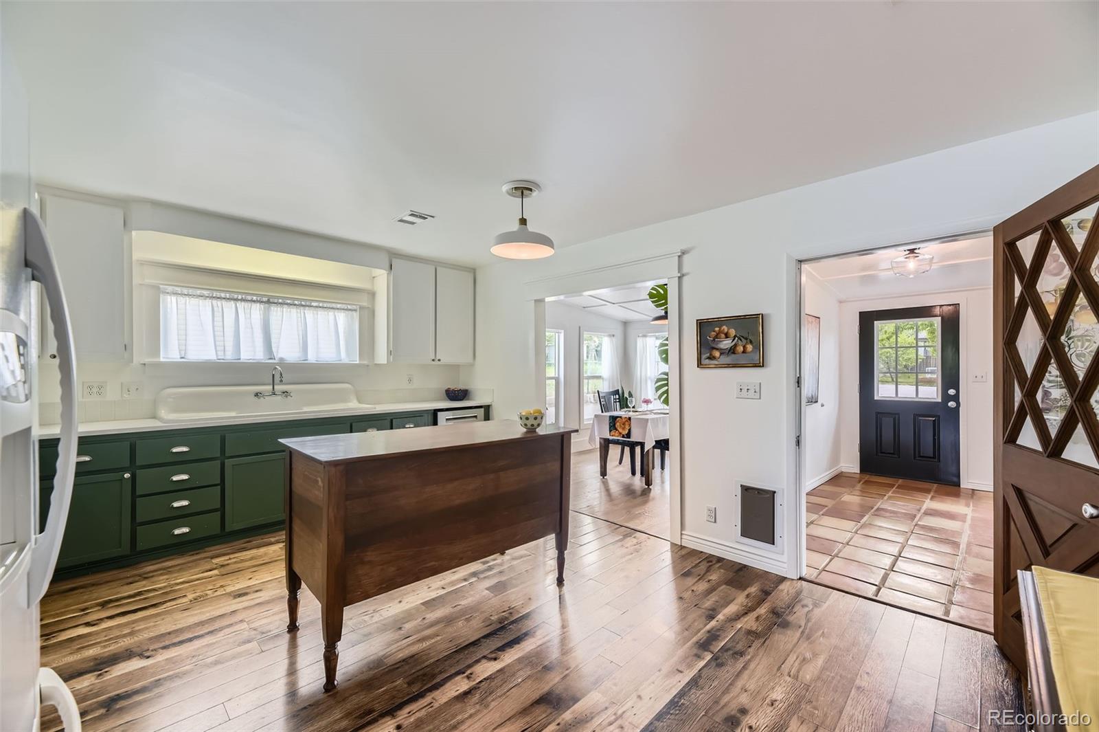 MLS Image #8 for 947 s yates street,denver, Colorado
