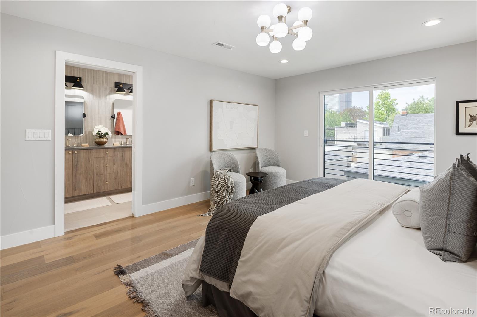 MLS Image #19 for 2395 n emerson street,denver, Colorado