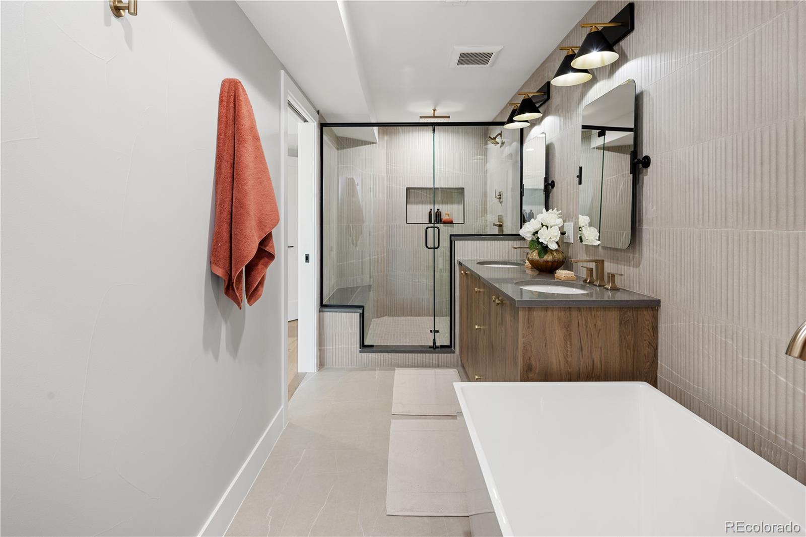 MLS Image #20 for 2395 n emerson street,denver, Colorado