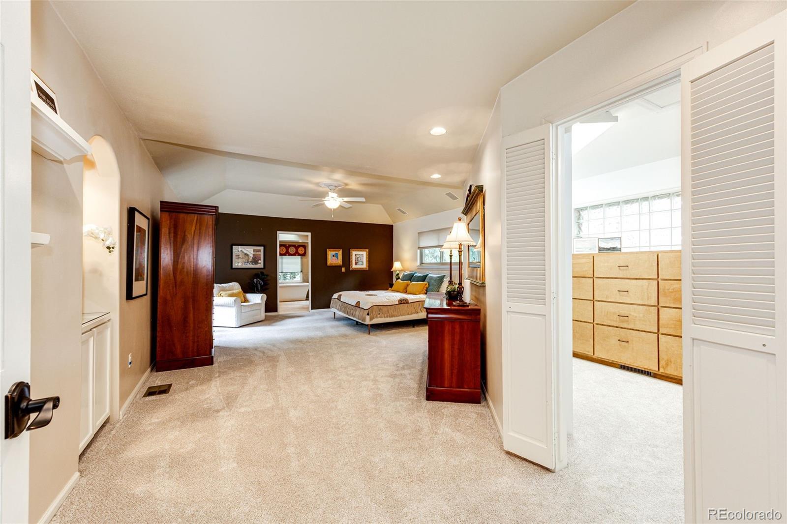 MLS Image #19 for 10601 e crestline avenue,englewood, Colorado