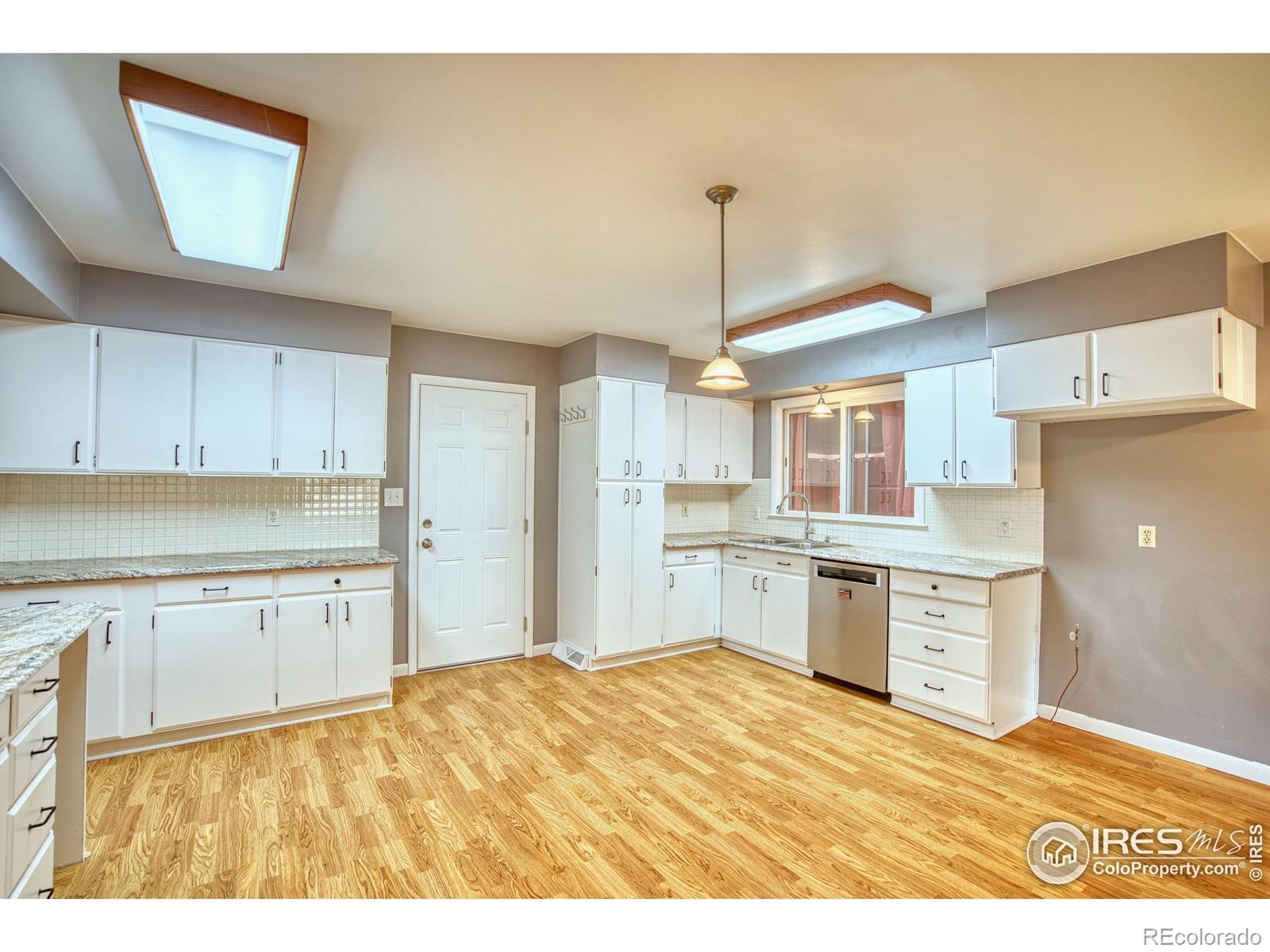 MLS Image #4 for 1959  26th avenue,greeley, Colorado