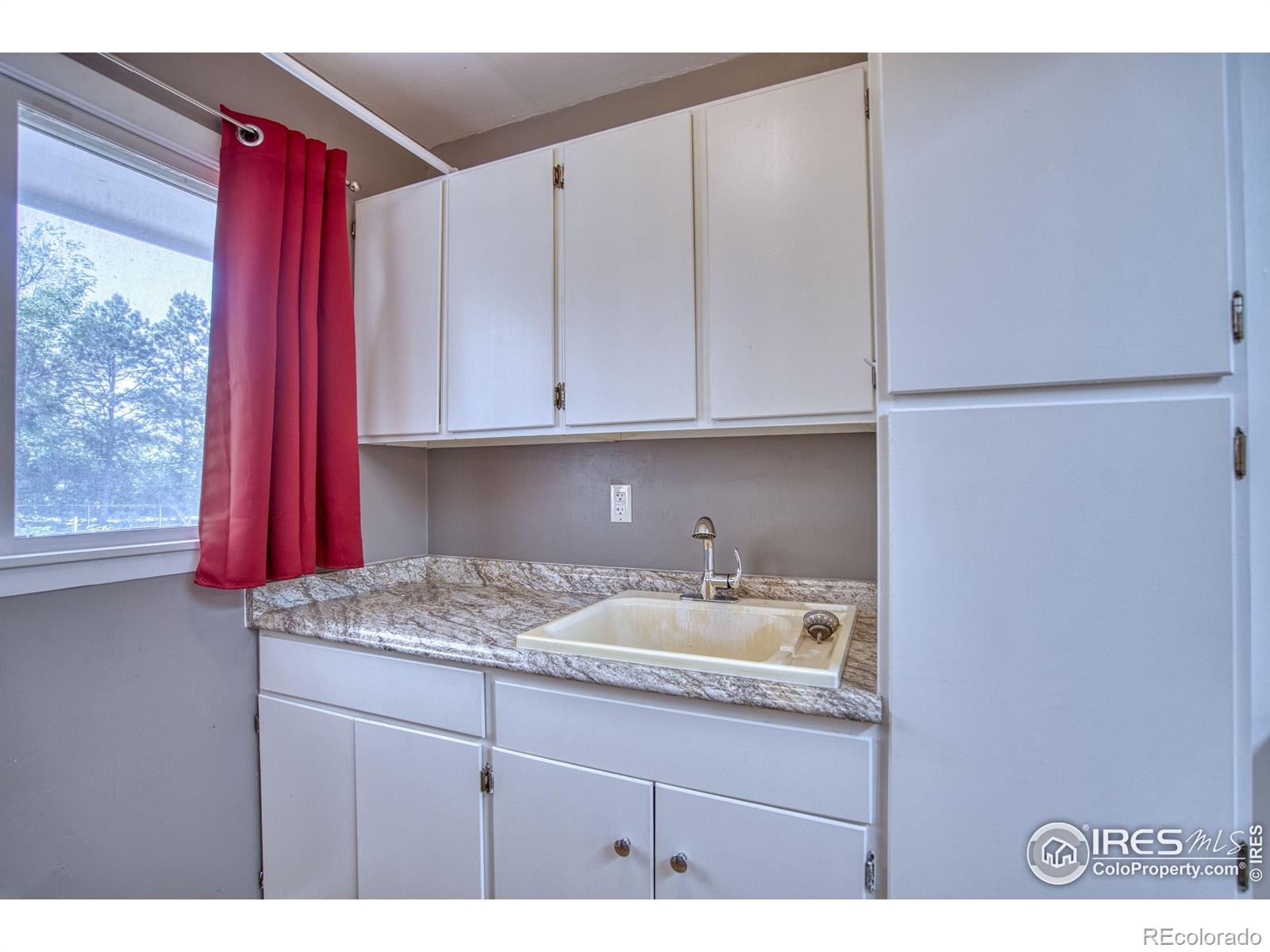 MLS Image #9 for 1959  26th avenue,greeley, Colorado