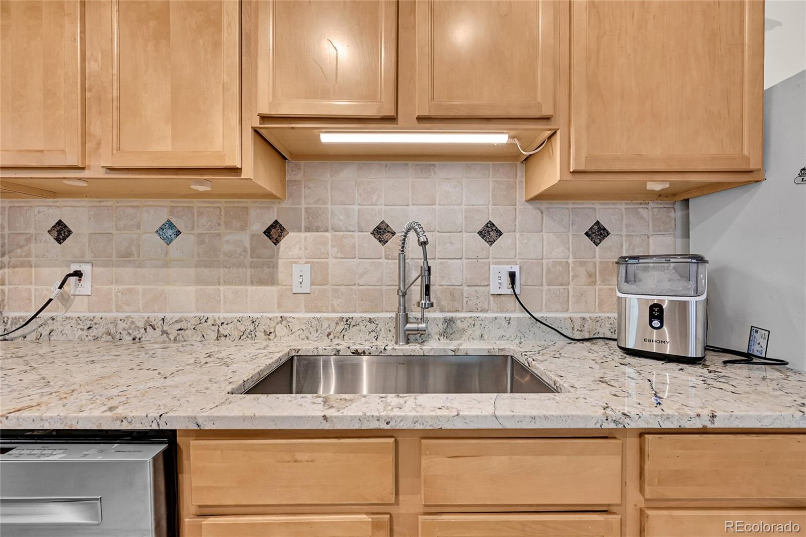 MLS Image #25 for 5722 w chestnut avenue,littleton, Colorado