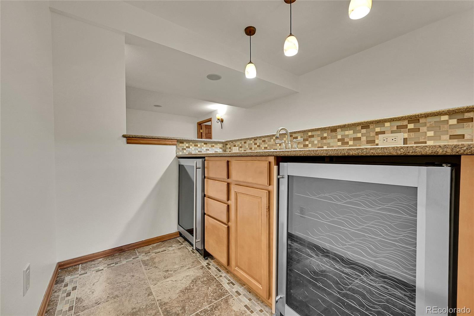 MLS Image #8 for 5722 w chestnut avenue,littleton, Colorado