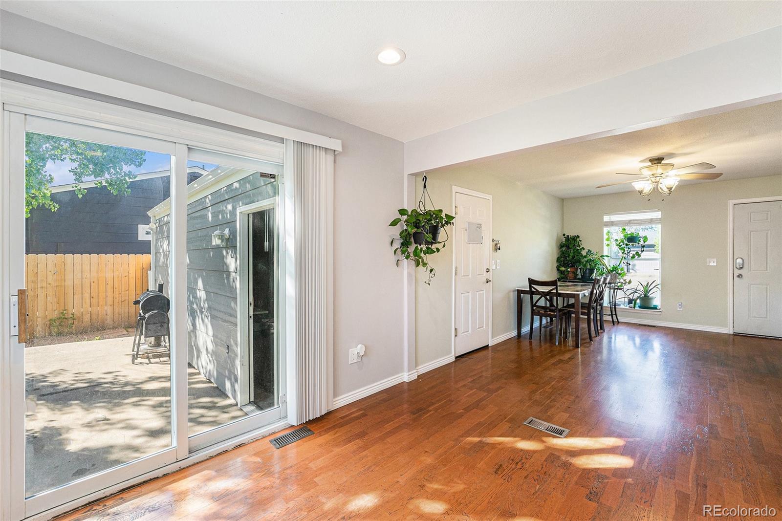 MLS Image #4 for 19523 e buchanan place,aurora, Colorado