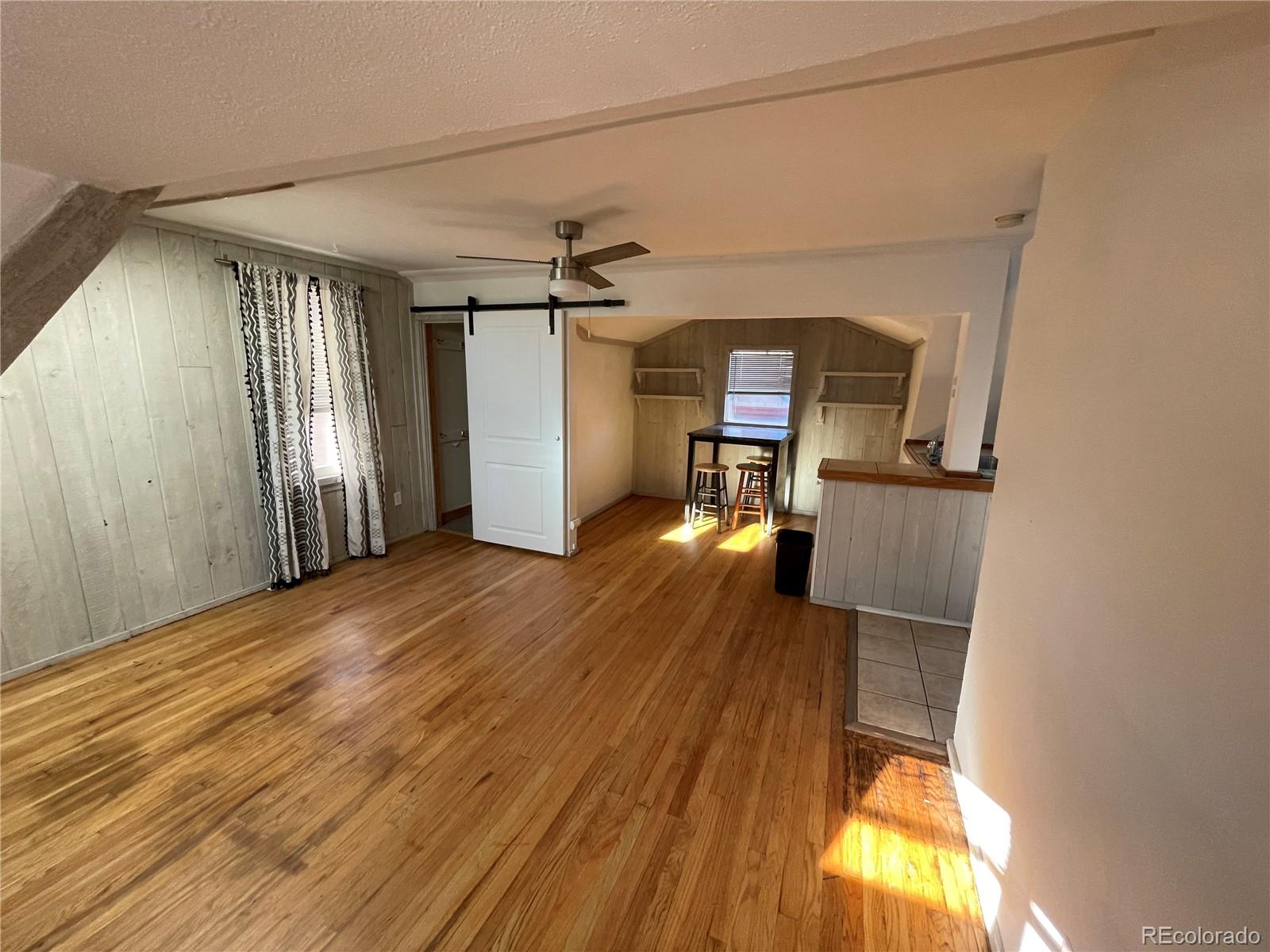 MLS Image #22 for 511 s pennsylvania street,denver, Colorado