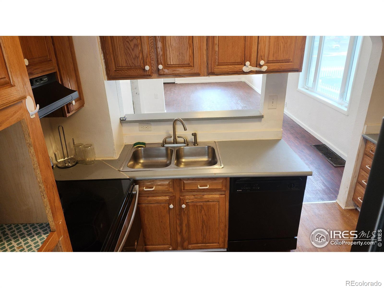 MLS Image #7 for 305  phelps street,sterling, Colorado