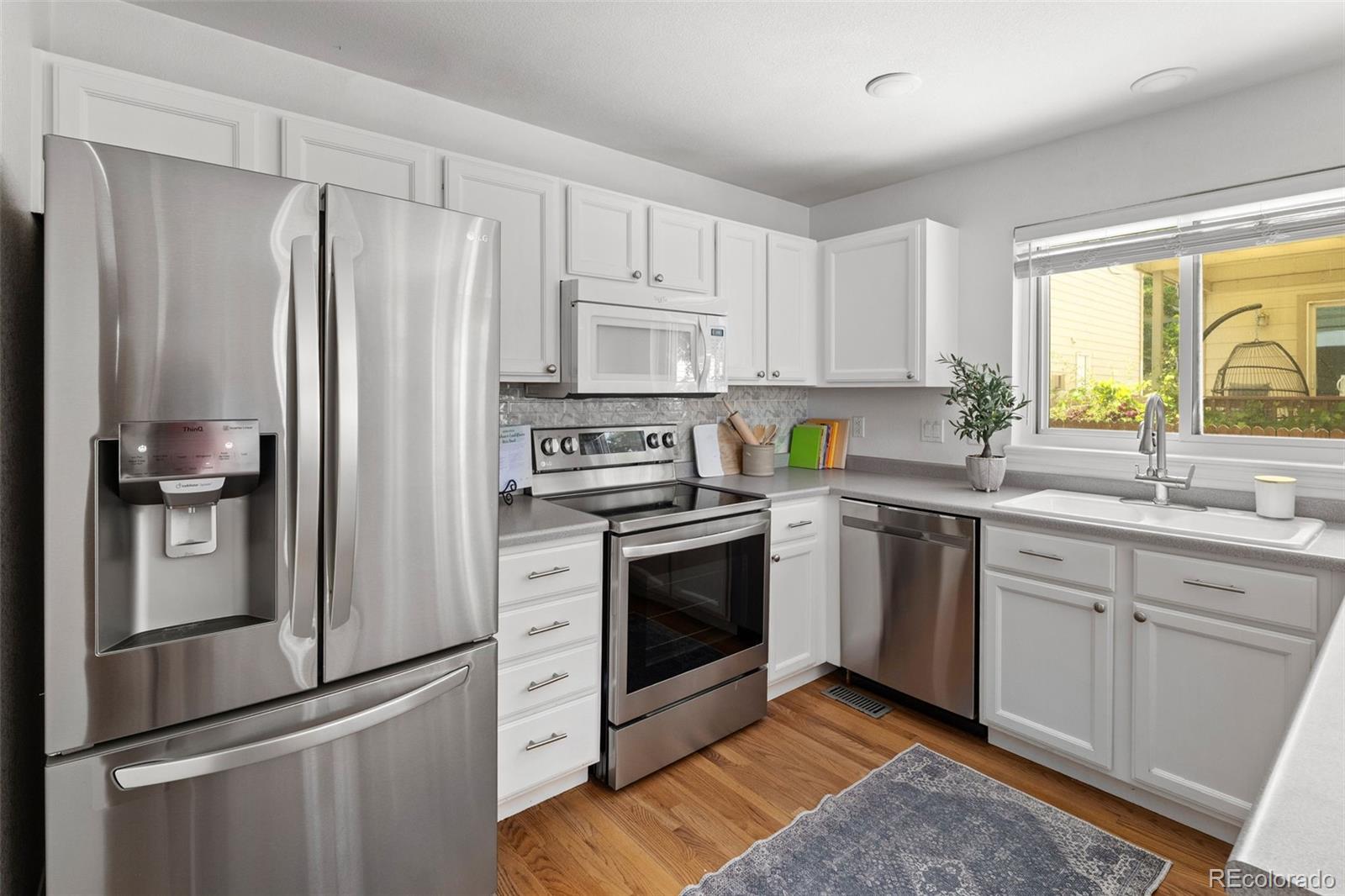 MLS Image #14 for 1359 s beeler court,denver, Colorado