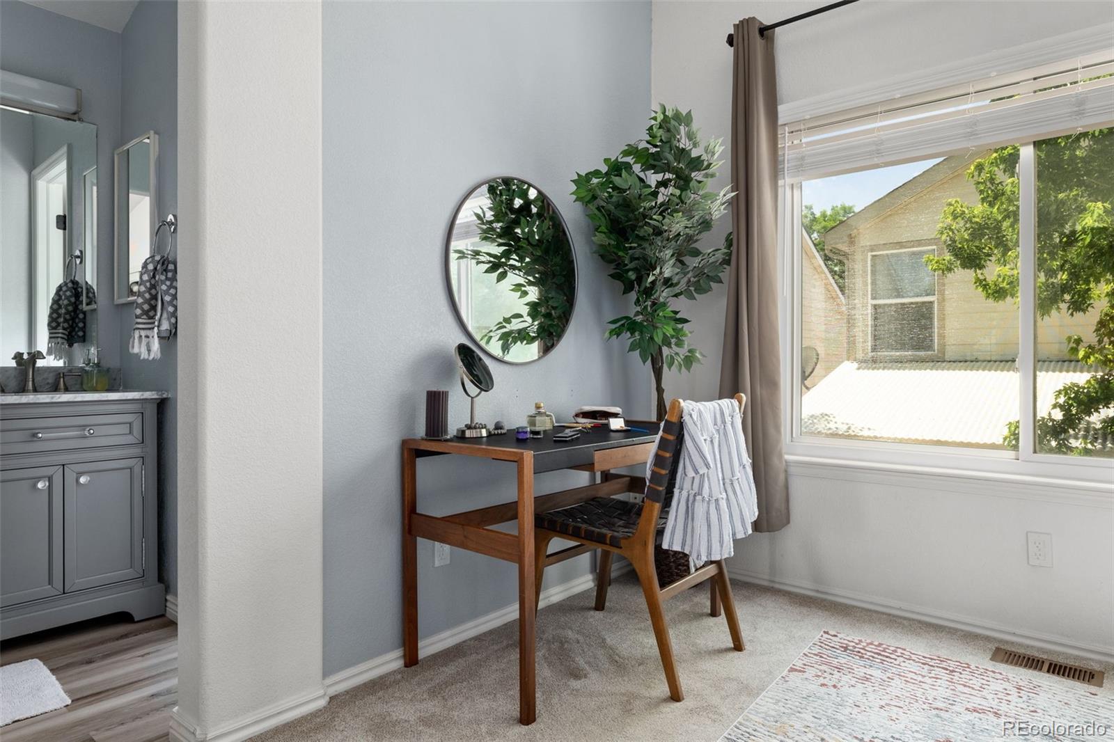 MLS Image #21 for 1359 s beeler court,denver, Colorado