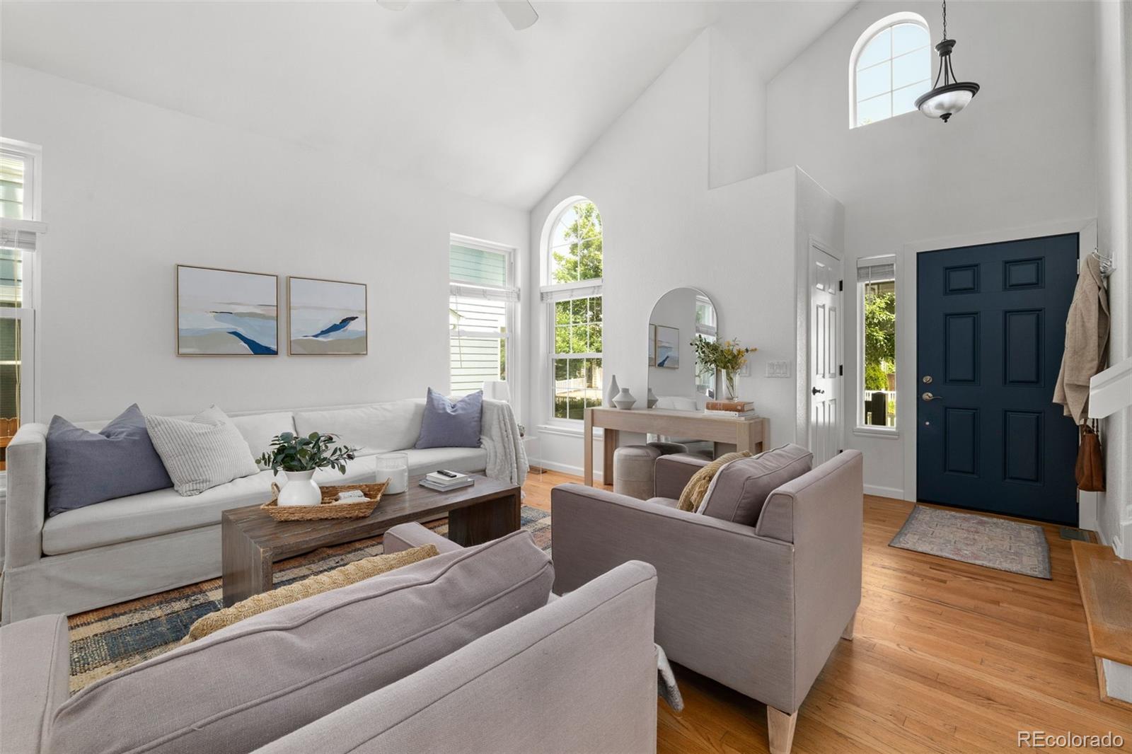 MLS Image #6 for 1359 s beeler court,denver, Colorado