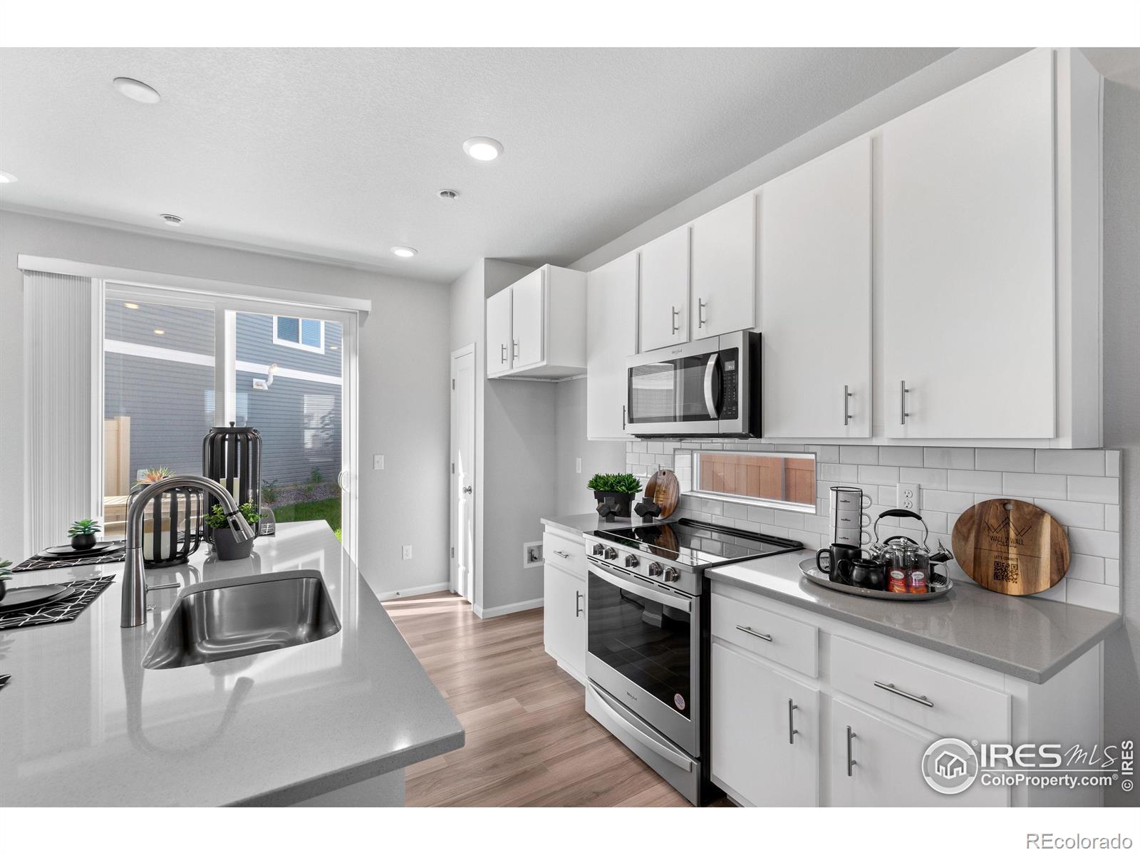 MLS Image #12 for 3398  streamwood drive,johnstown, Colorado