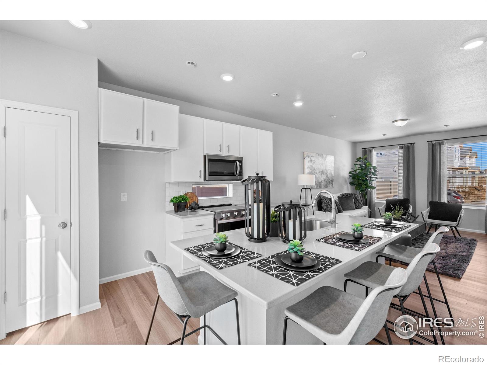 MLS Image #13 for 3398  streamwood drive,johnstown, Colorado