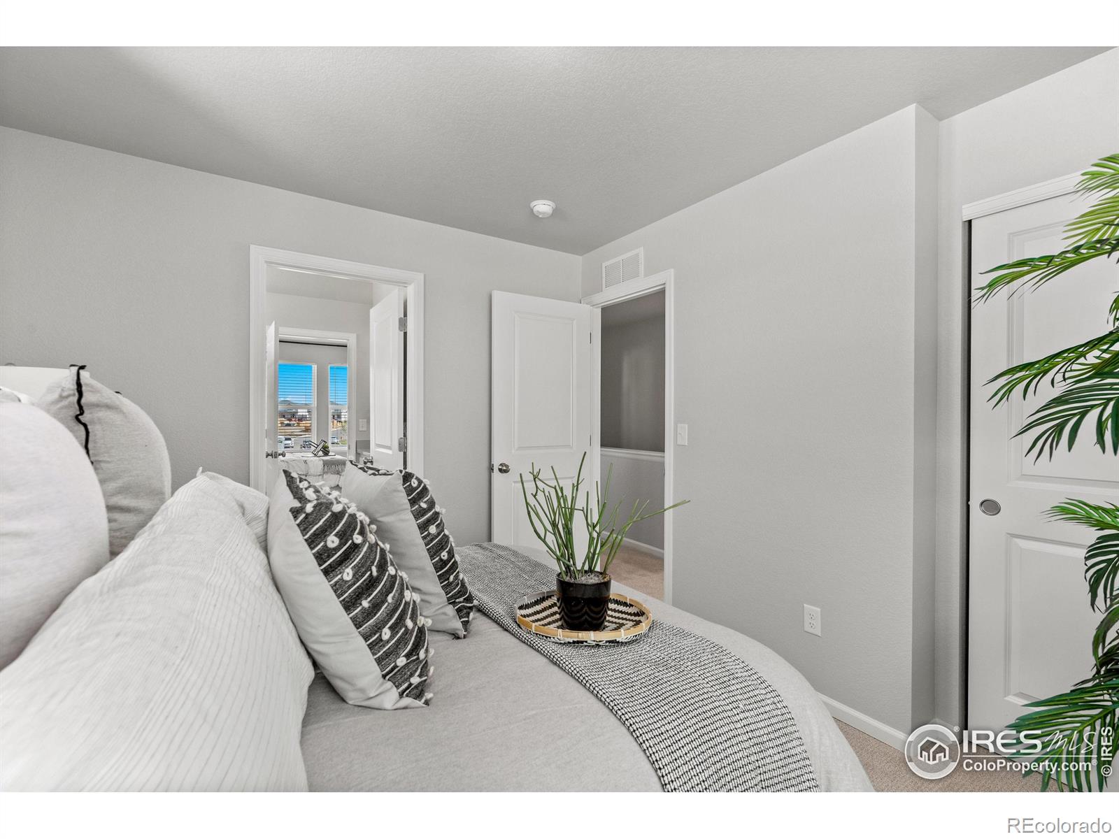 MLS Image #14 for 3398  streamwood drive,johnstown, Colorado