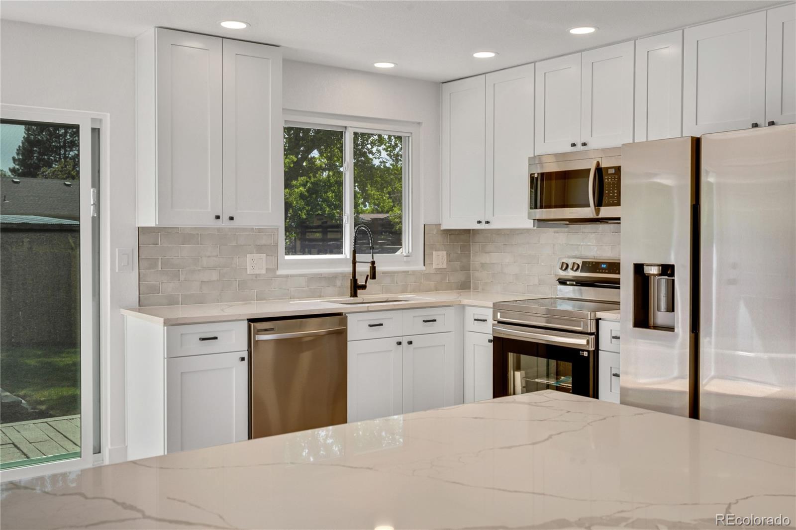 MLS Image #13 for 9605  carr street,broomfield, Colorado