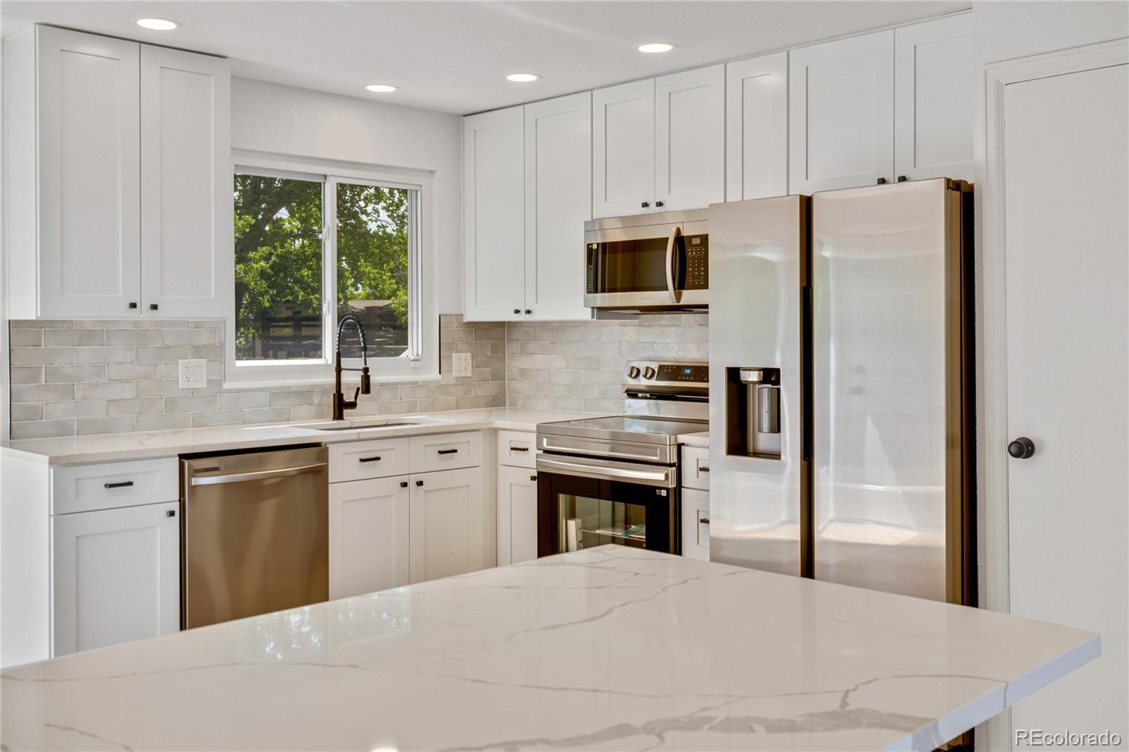 MLS Image #14 for 9605  carr street,broomfield, Colorado