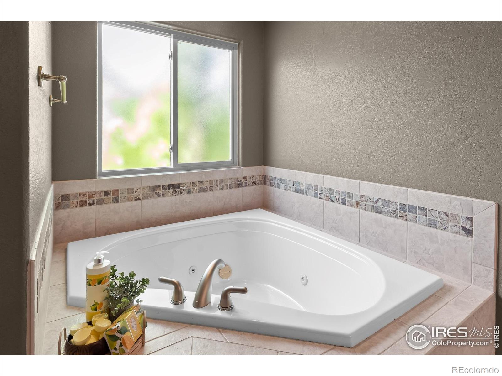 MLS Image #21 for 1601  37th ave pl,greeley, Colorado