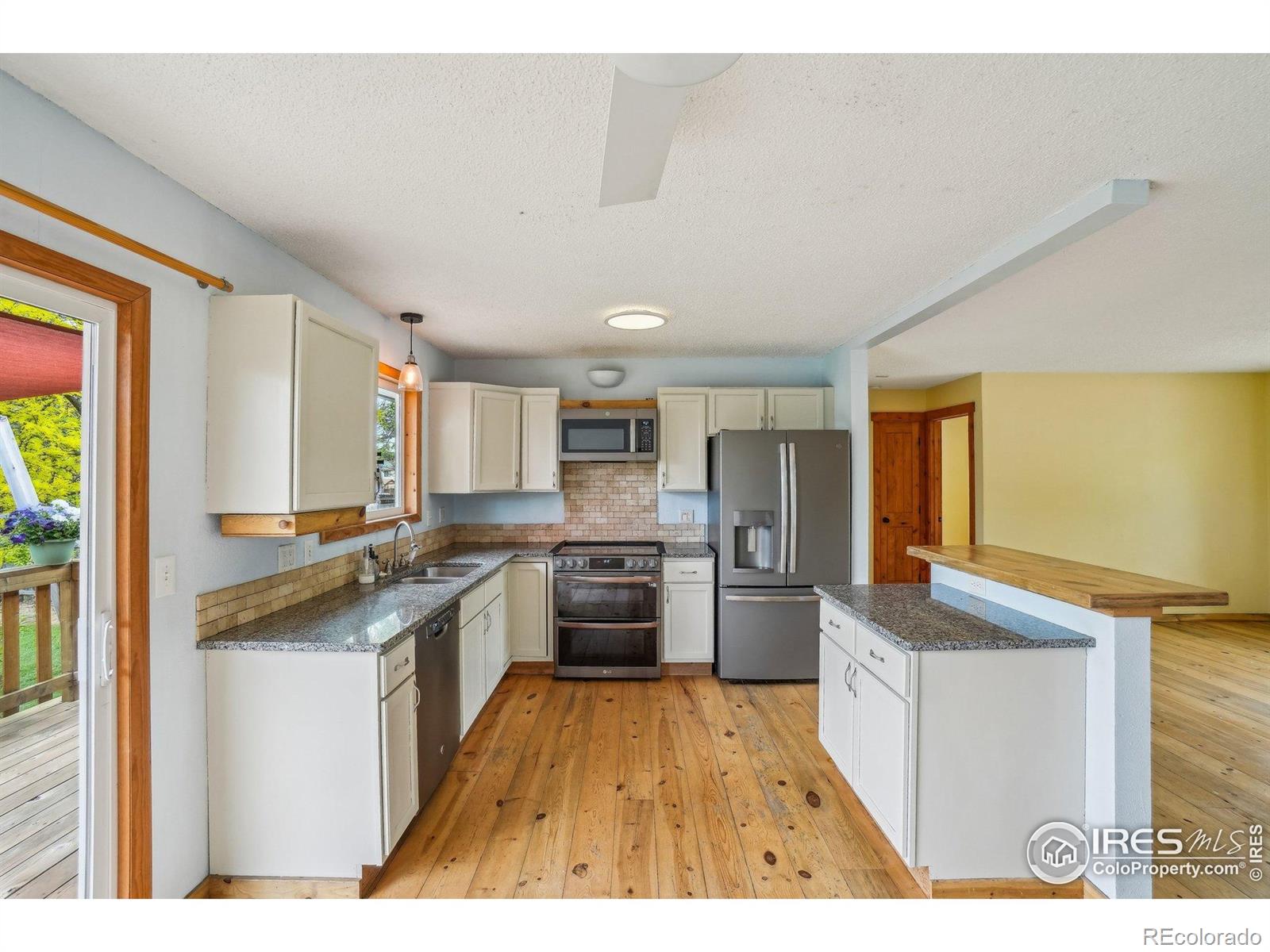 MLS Image #11 for 3966  briar drive,loveland, Colorado