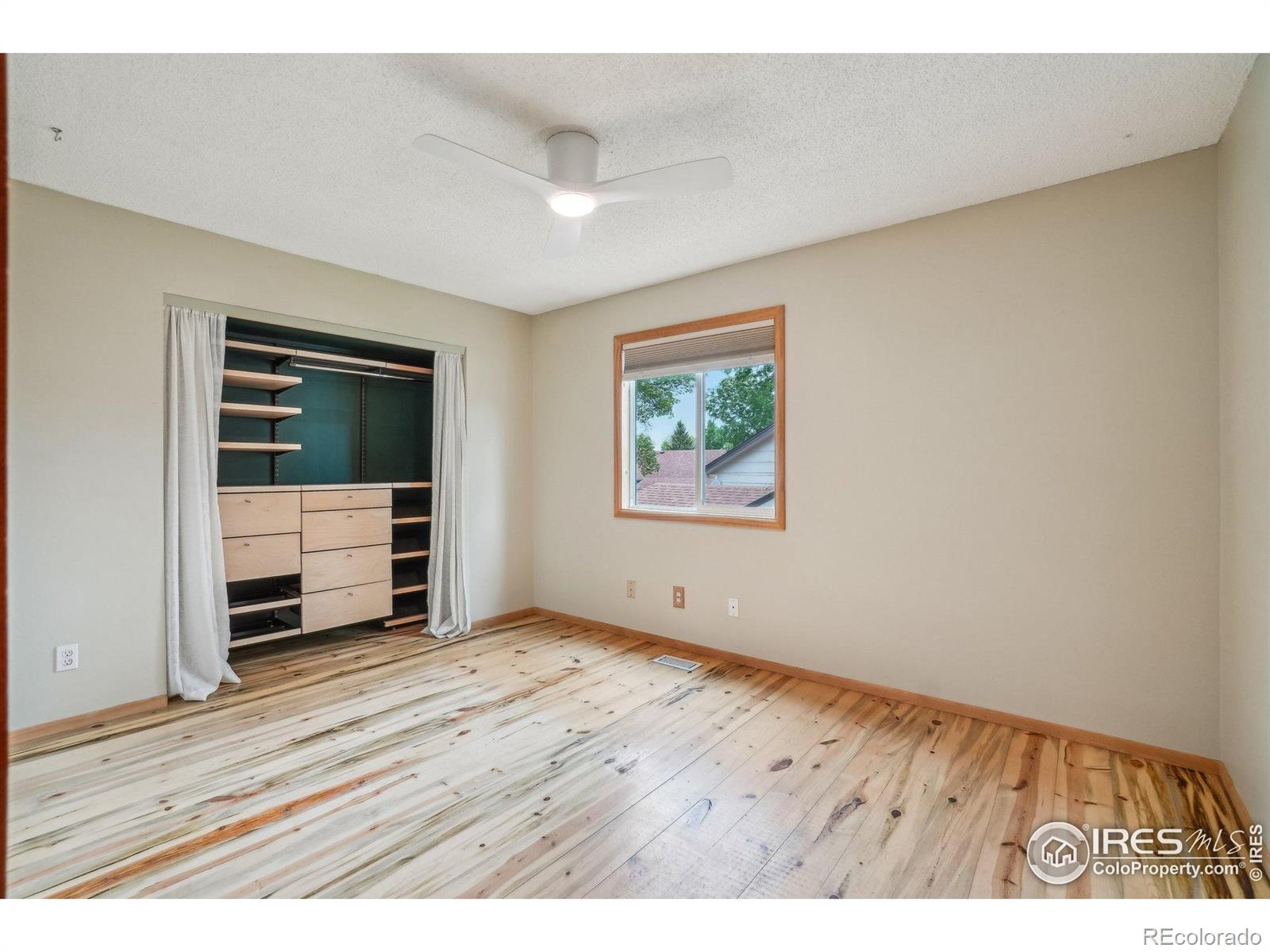 MLS Image #18 for 3966  briar drive,loveland, Colorado
