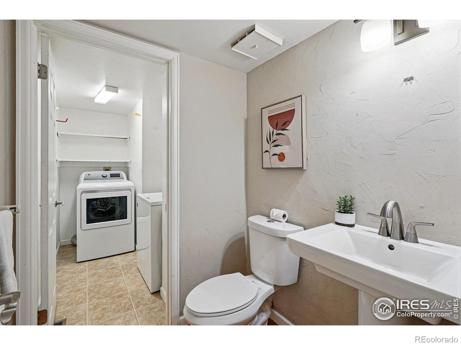 MLS Image #12 for 1359  caledonia circle,louisville, Colorado