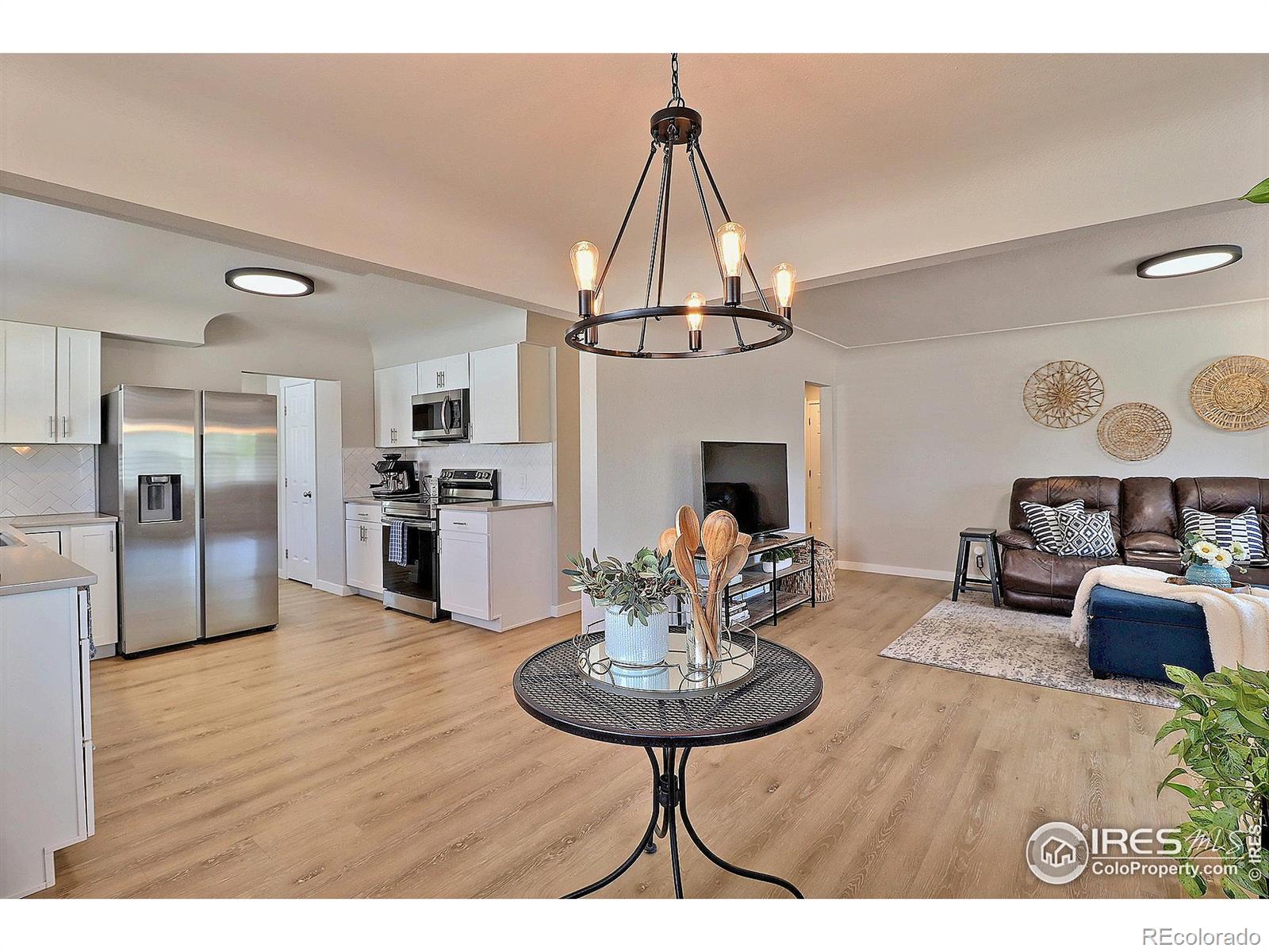 MLS Image #12 for 2317 w 8th street,greeley, Colorado