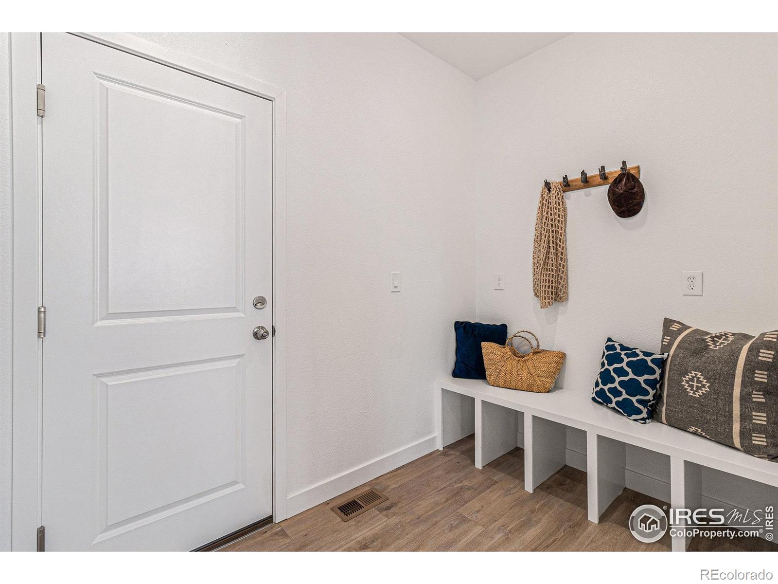 MLS Image #19 for 1953  morgan drive,erie, Colorado