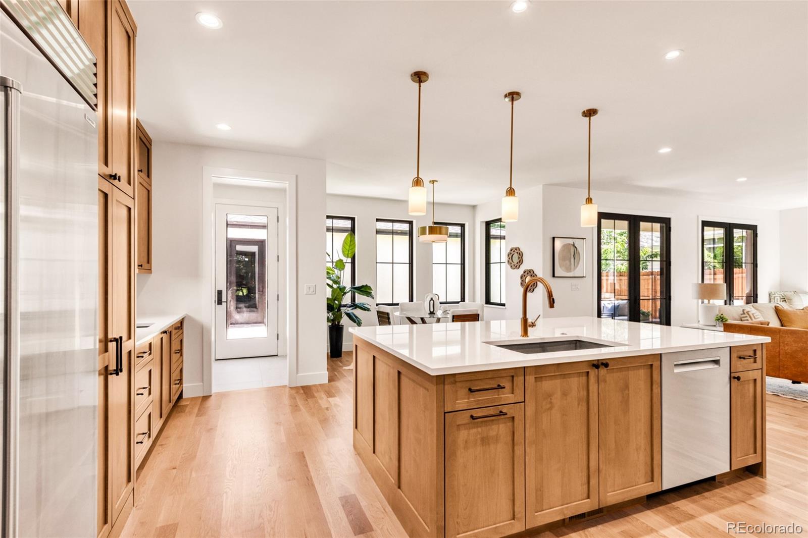 MLS Image #10 for 1476 s josephine street,denver, Colorado
