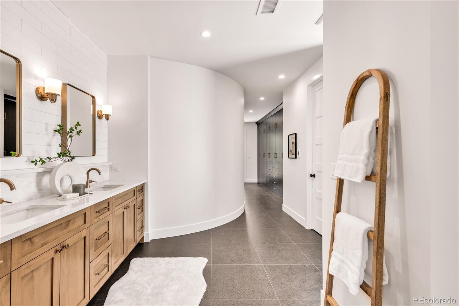 MLS Image #33 for 1476 s josephine street,denver, Colorado