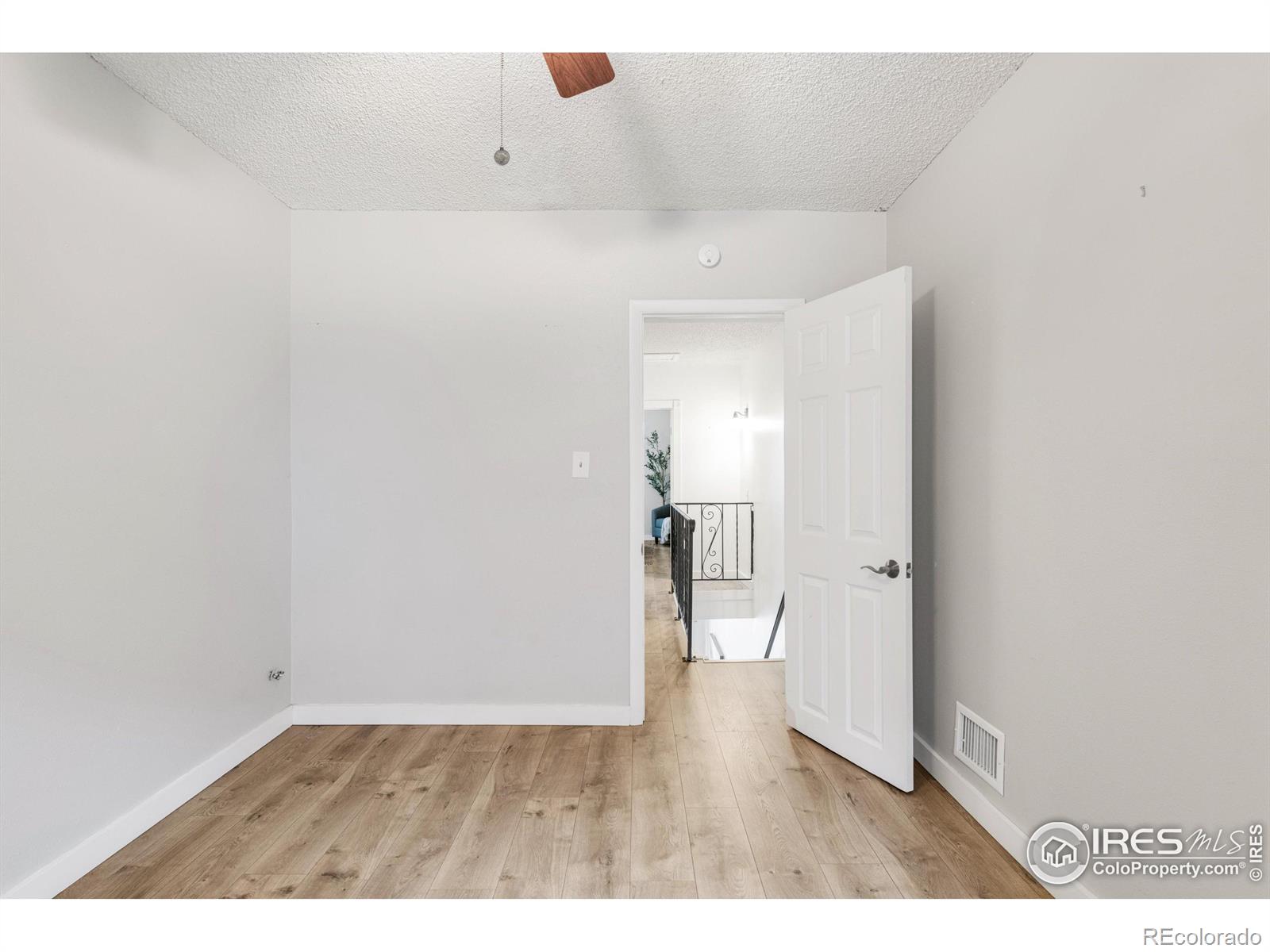 MLS Image #31 for 135 e 8th avenue,denver, Colorado