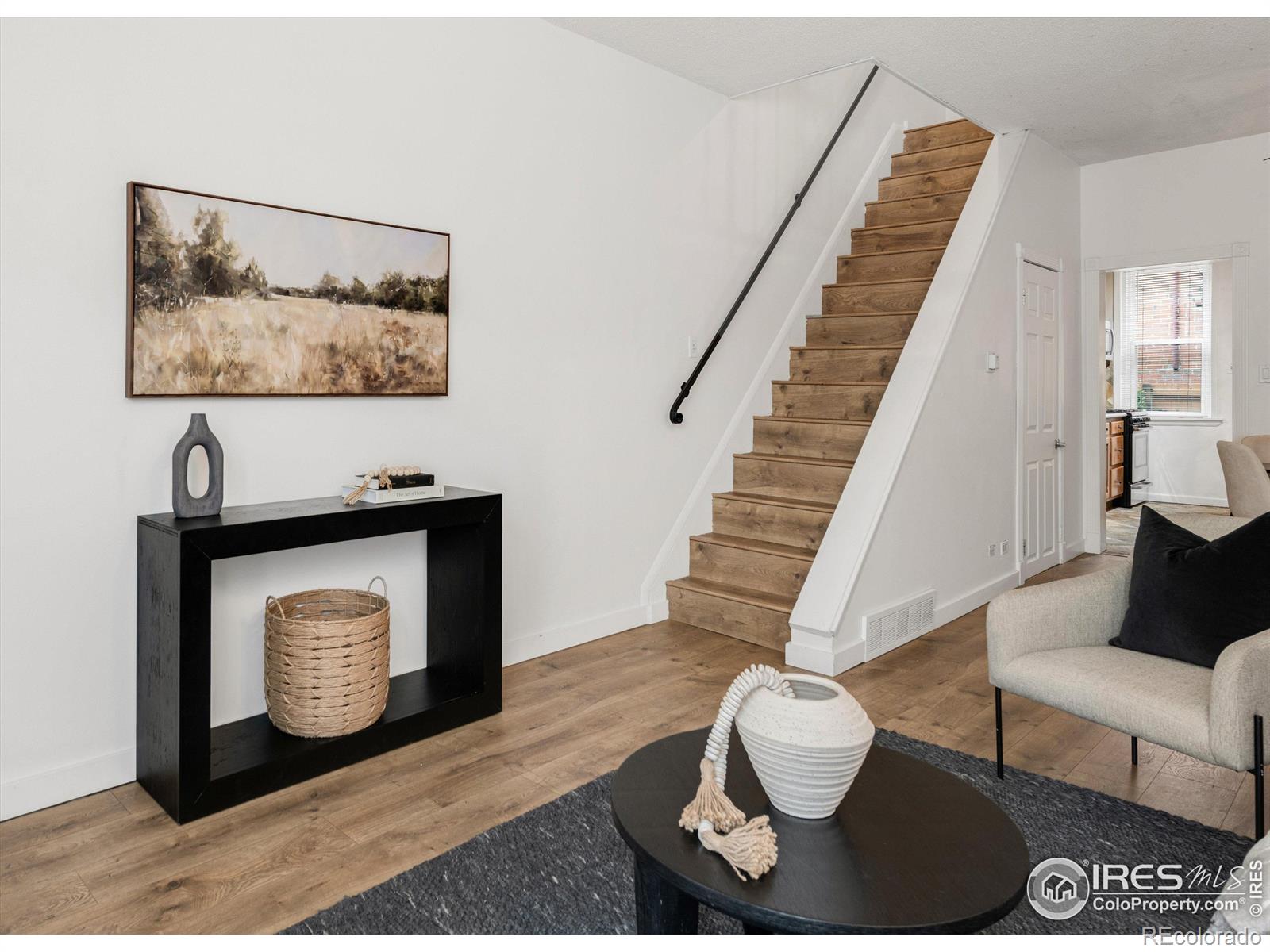 MLS Image #5 for 135 e 8th avenue,denver, Colorado
