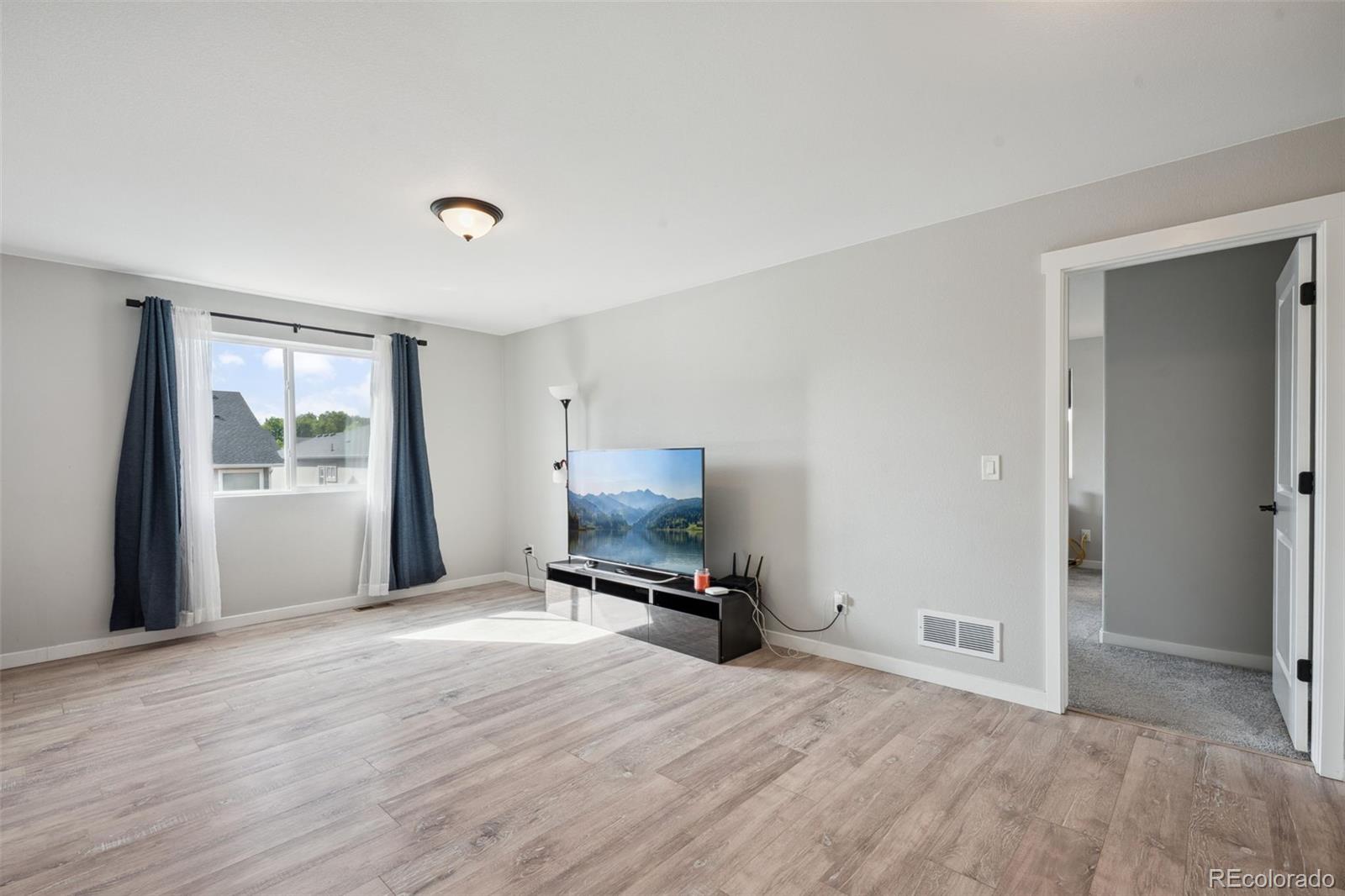 MLS Image #11 for 7208  electronic drive,colorado springs, Colorado
