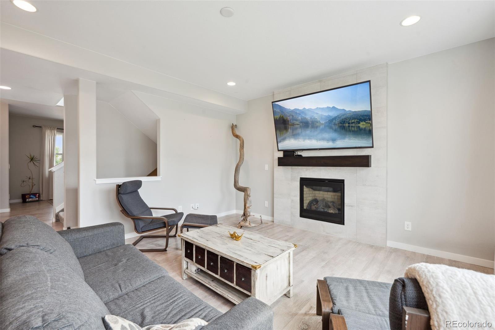 MLS Image #2 for 7208  electronic drive,colorado springs, Colorado