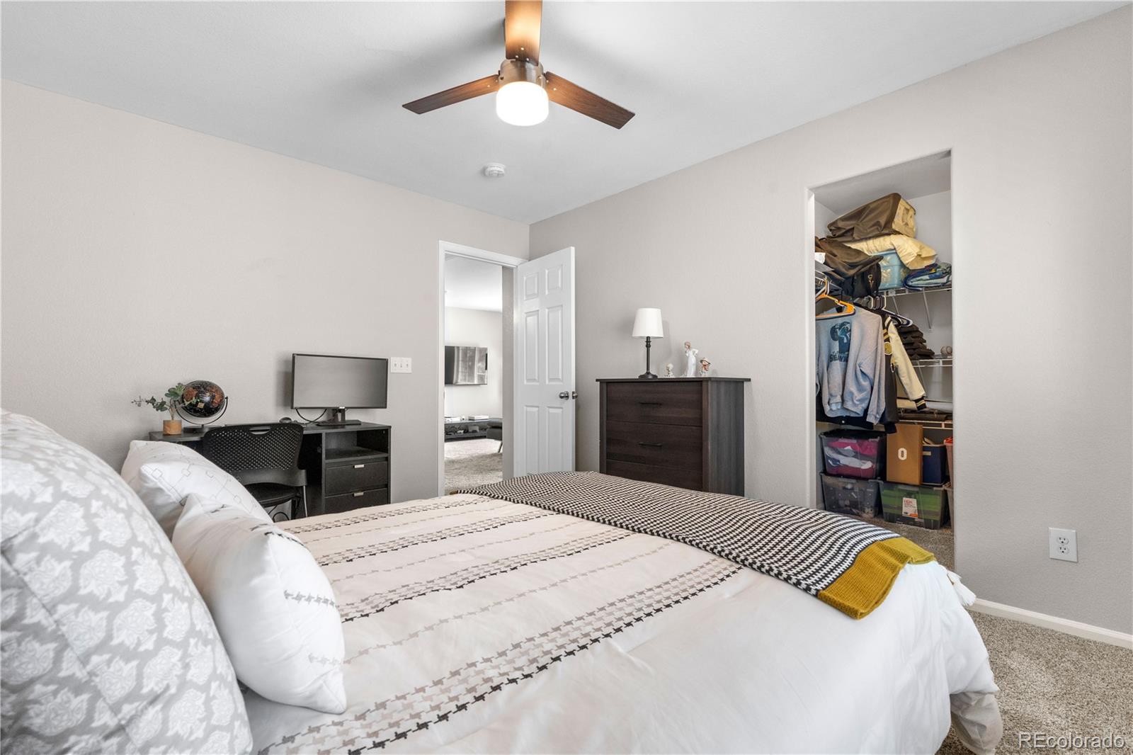 MLS Image #32 for 15353 e 98th place,commerce city, Colorado