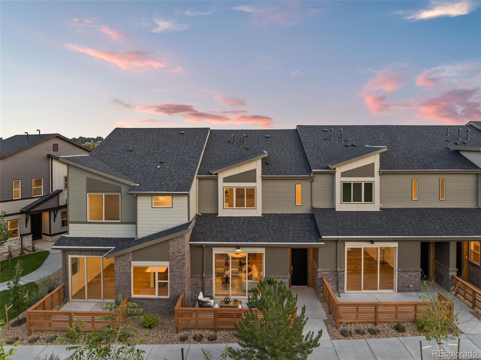 MLS Image #3 for 12319 w 58th court,arvada, Colorado