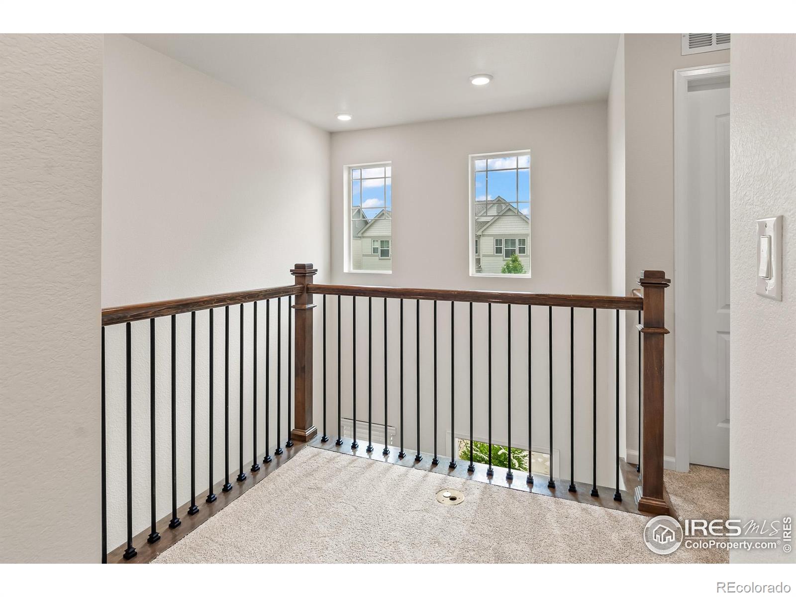 MLS Image #30 for 315  zeppelin way,fort collins, Colorado