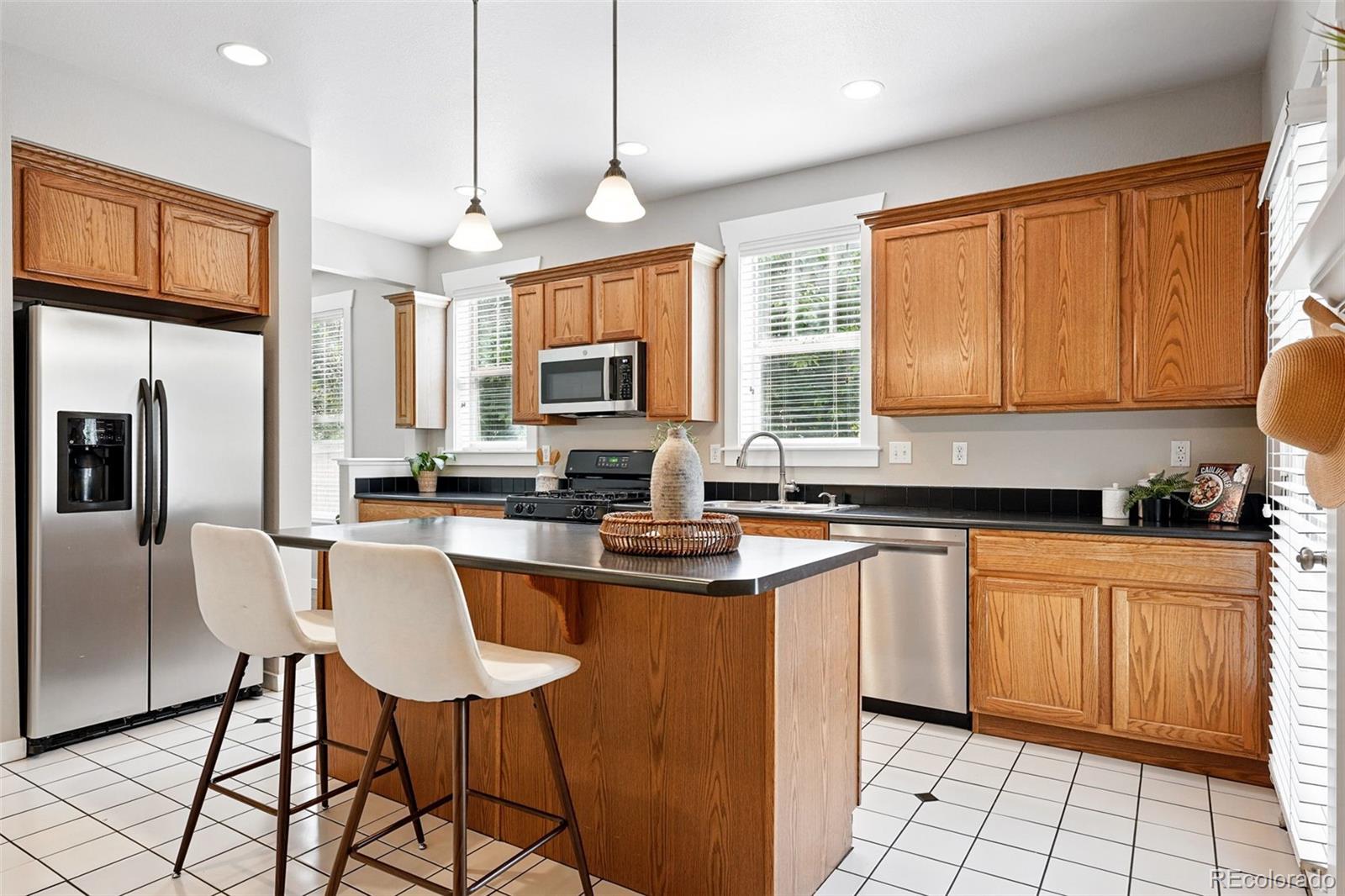 MLS Image #11 for 9134 e 29th place,denver, Colorado