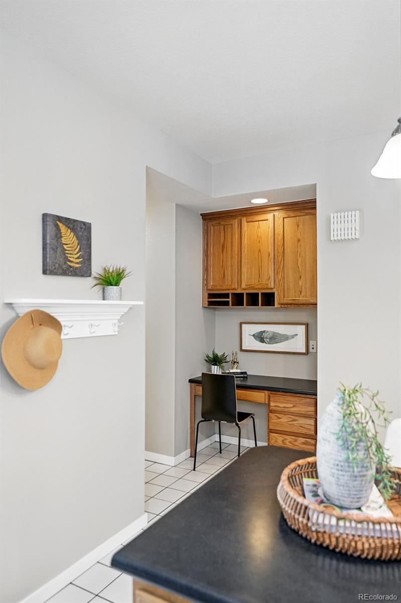 MLS Image #13 for 9134 e 29th place,denver, Colorado