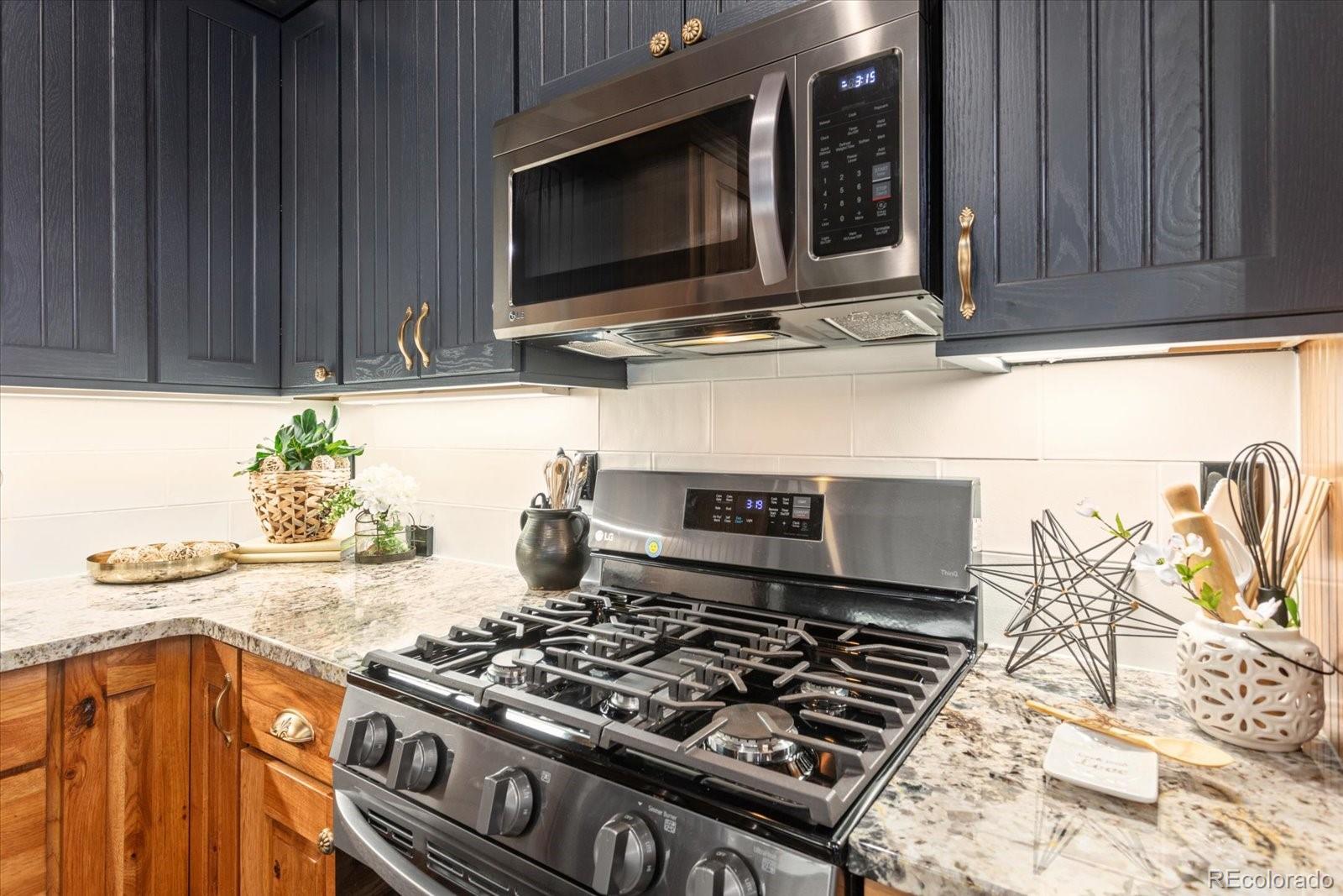 MLS Image #10 for 1124 e poncha avenue,poncha springs, Colorado
