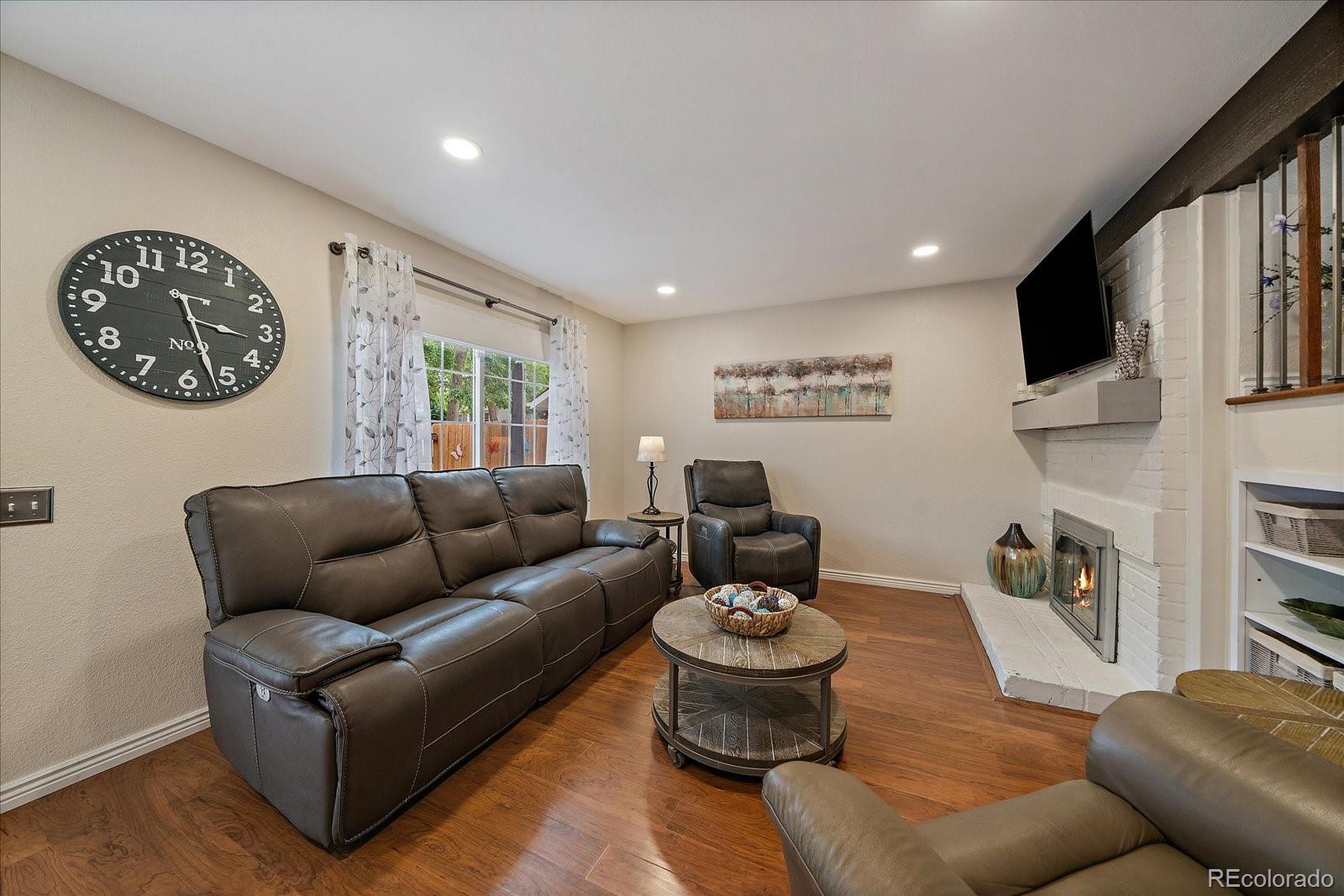 MLS Image #5 for 6936 s knolls way,centennial, Colorado