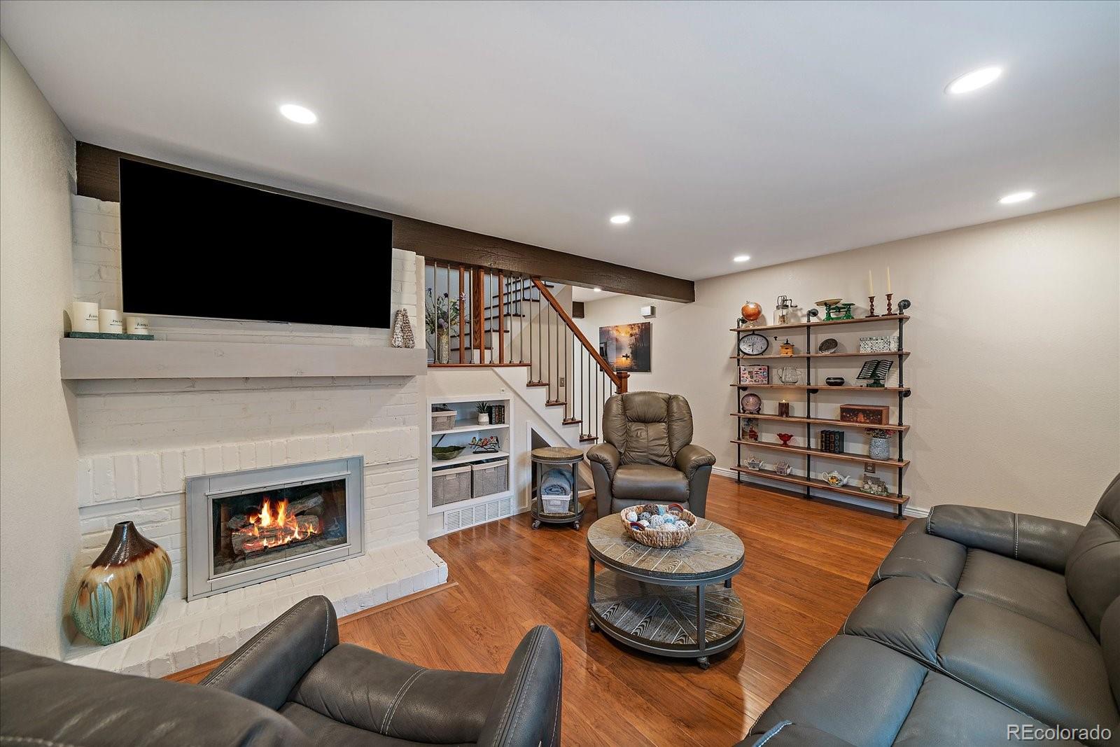 MLS Image #6 for 6936 s knolls way,centennial, Colorado