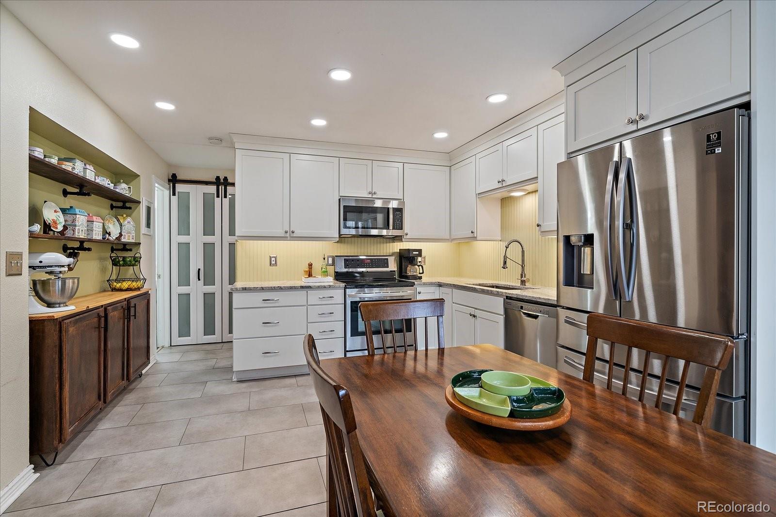 MLS Image #8 for 6936 s knolls way,centennial, Colorado