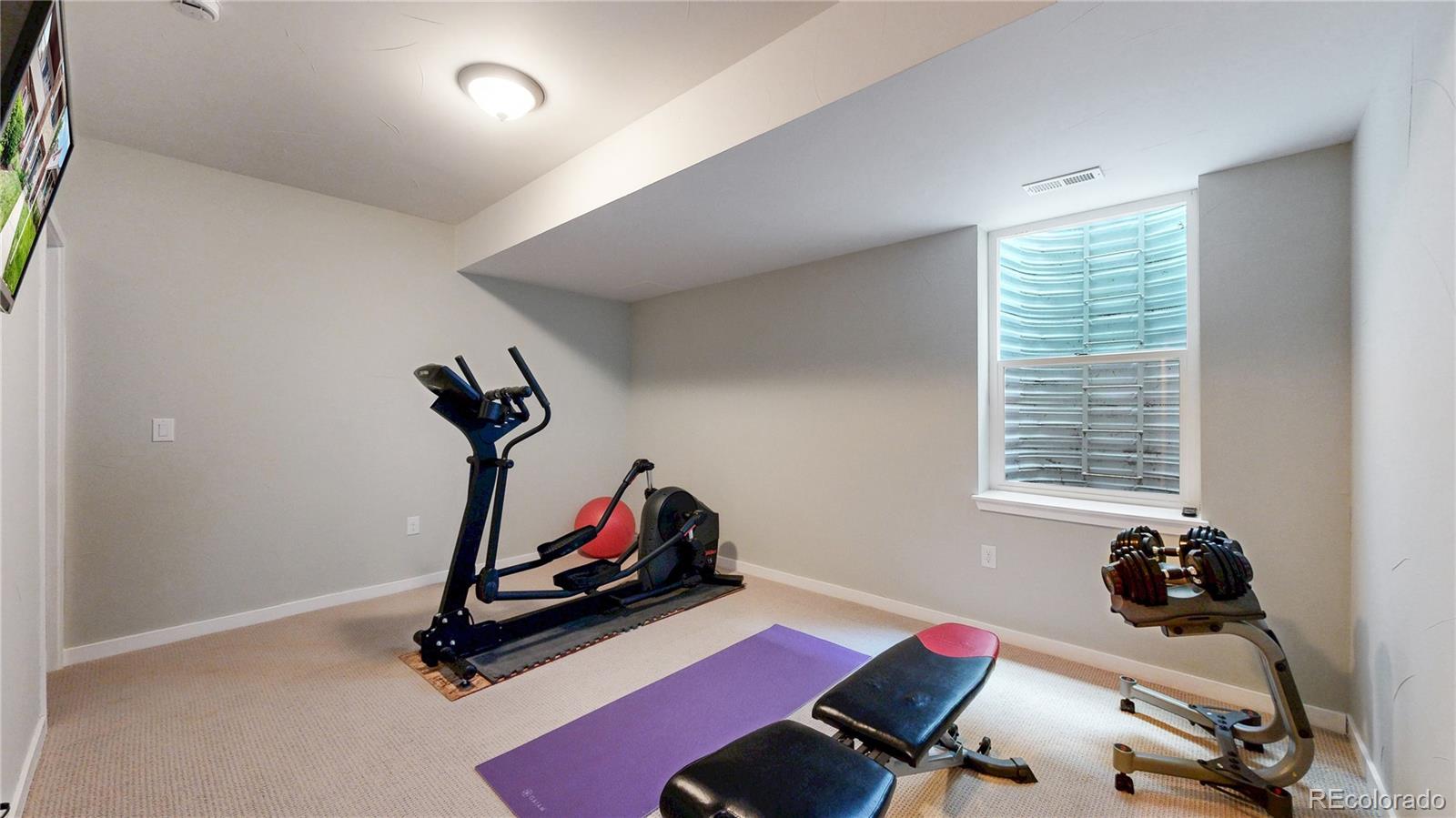 MLS Image #34 for 1426 s pearl street,denver, Colorado