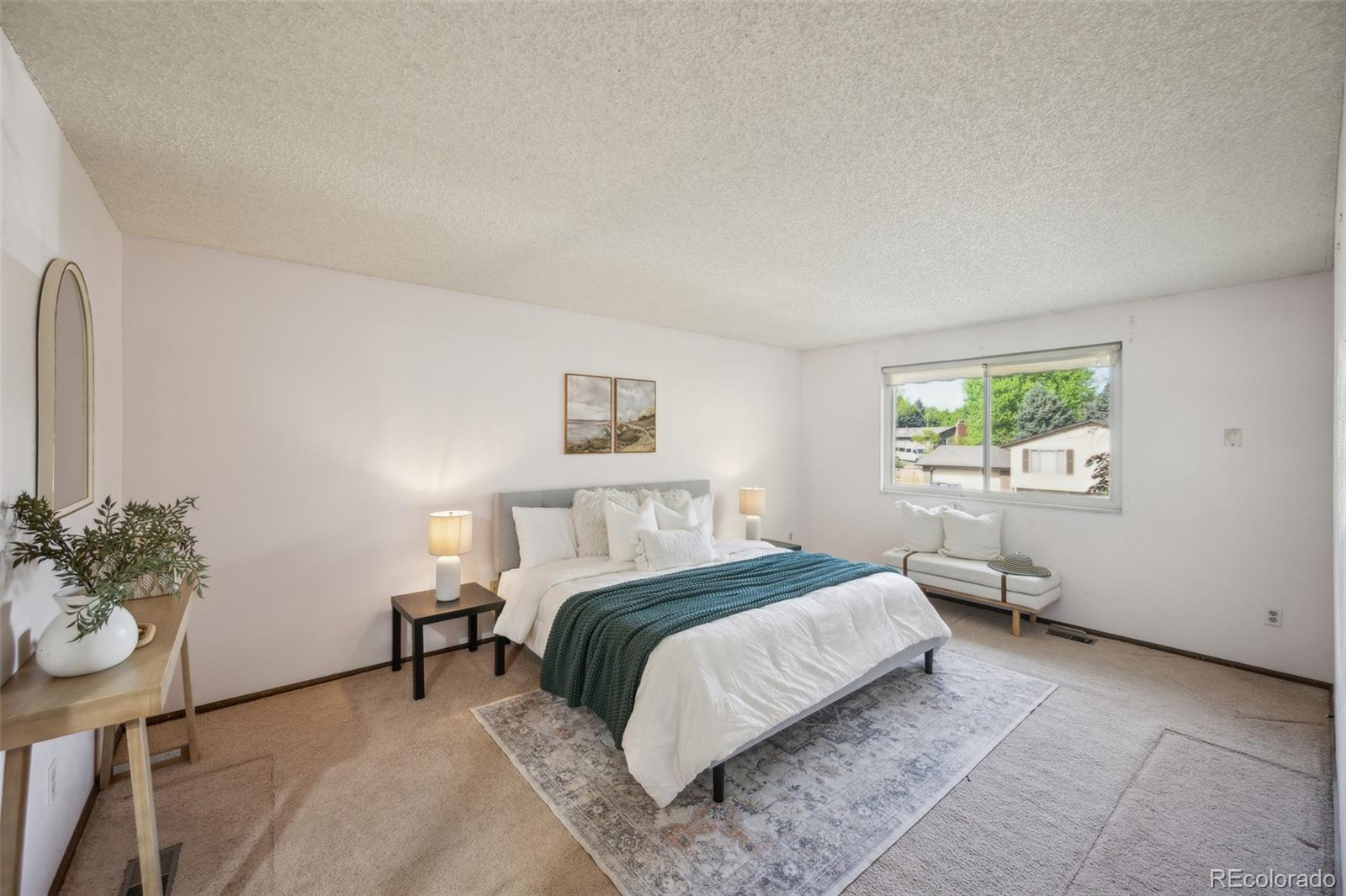 MLS Image #12 for 4474 s vrain street,denver, Colorado
