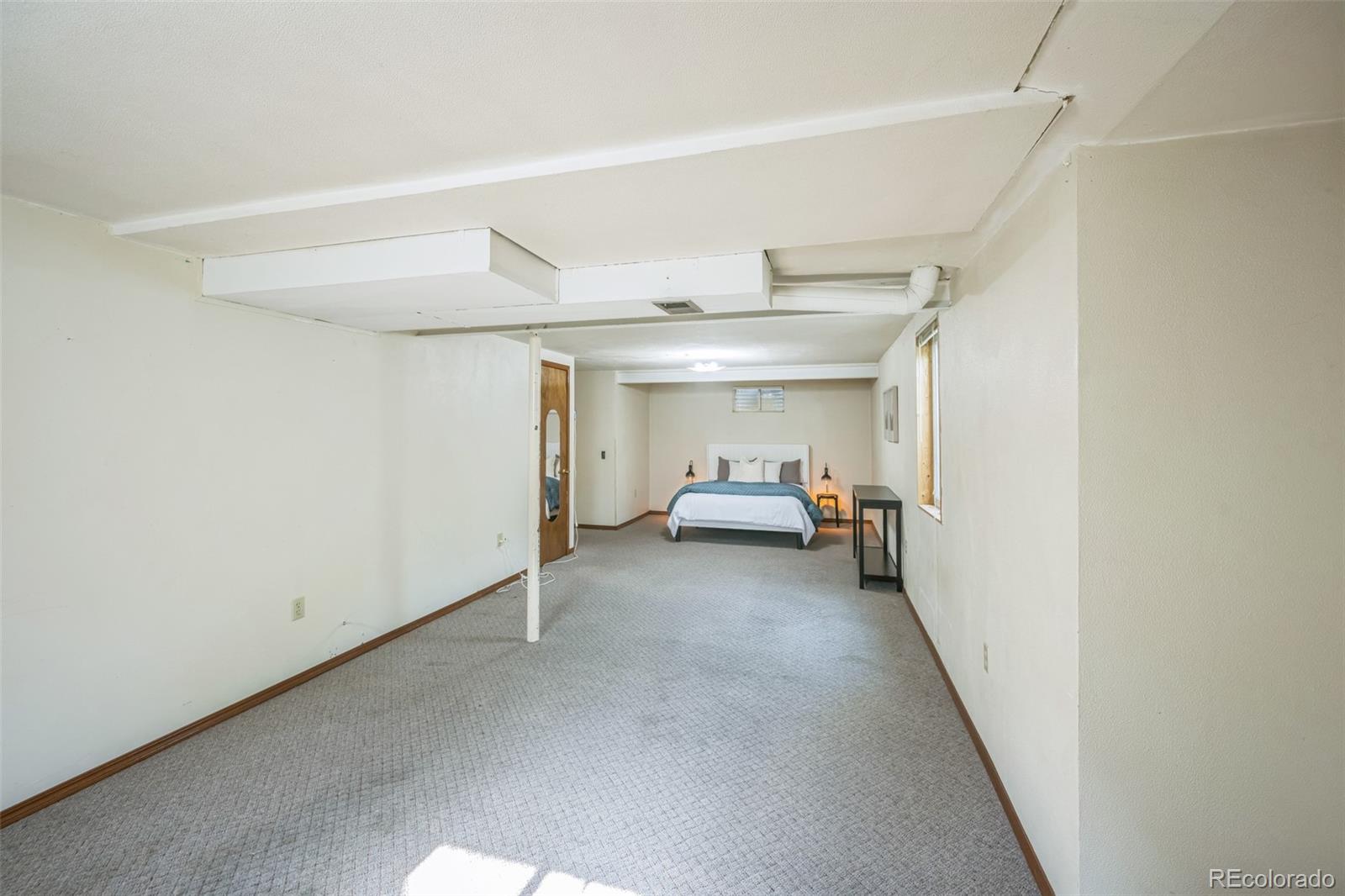 MLS Image #15 for 4474 s vrain street,denver, Colorado
