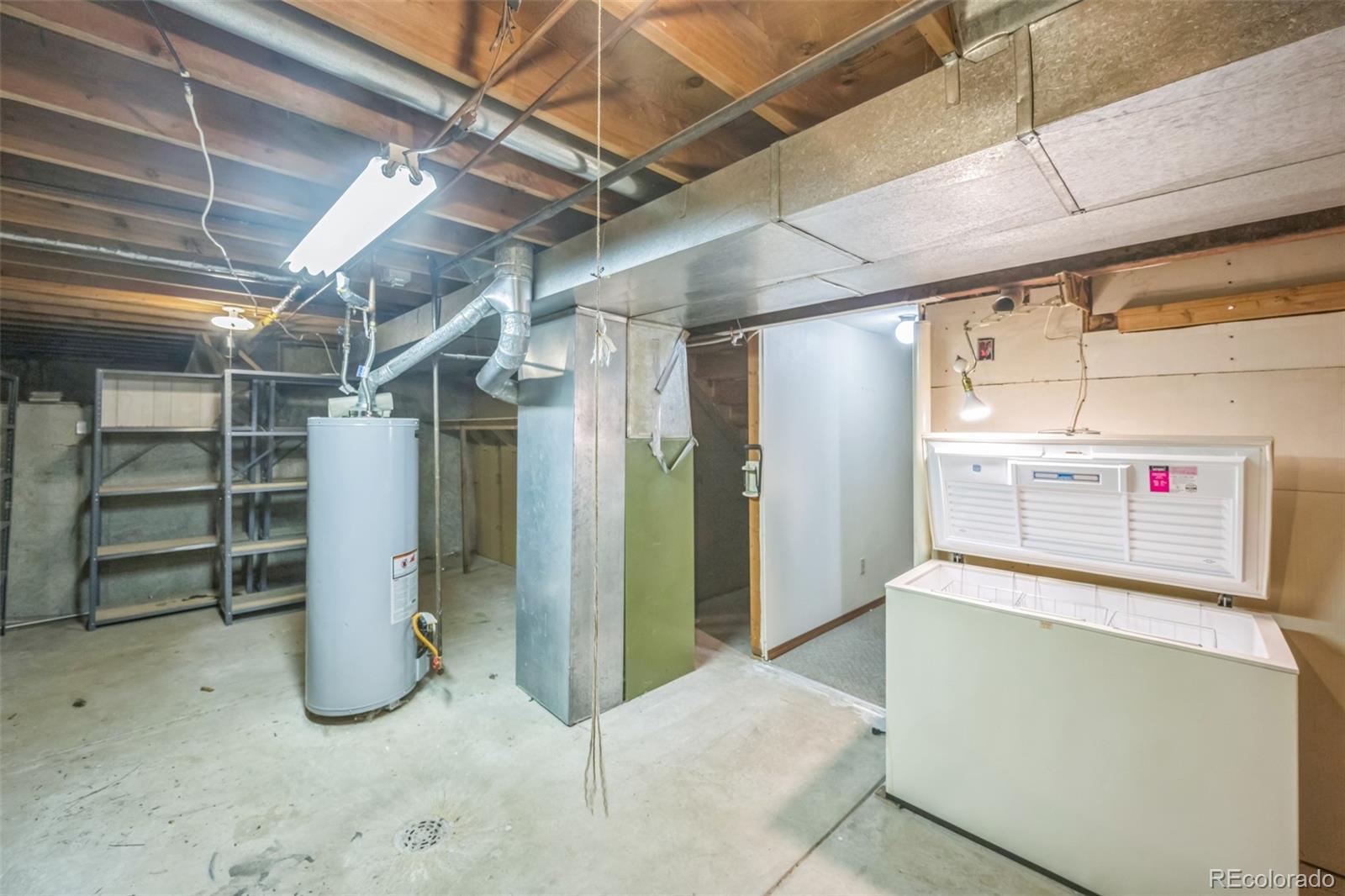 MLS Image #27 for 4474 s vrain street,denver, Colorado