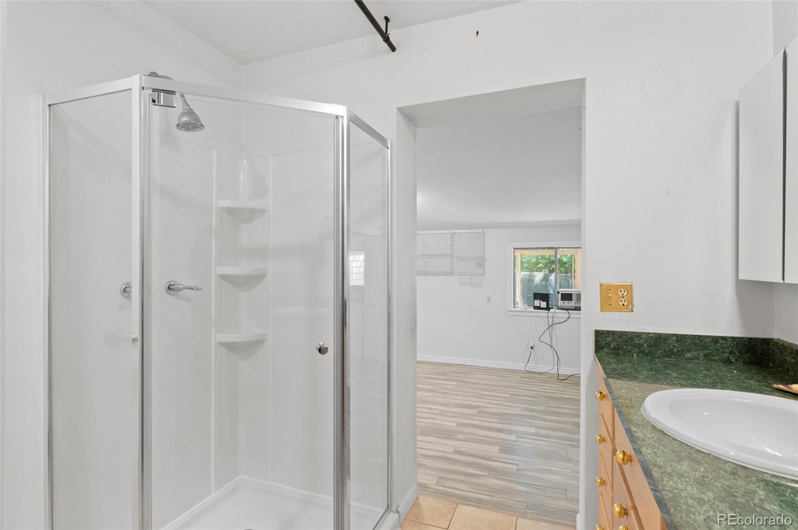 MLS Image #18 for 2518 s patton court,denver, Colorado