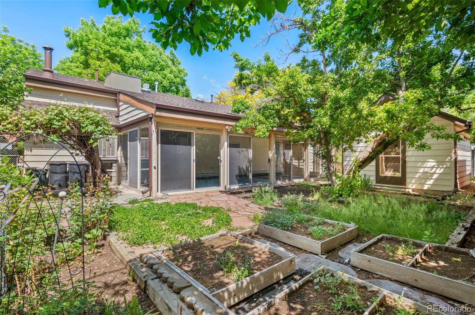 MLS Image #41 for 2518 s patton court,denver, Colorado