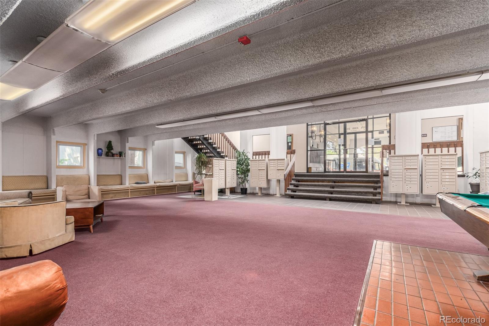 MLS Image #7 for 2325 s linden court,denver, Colorado